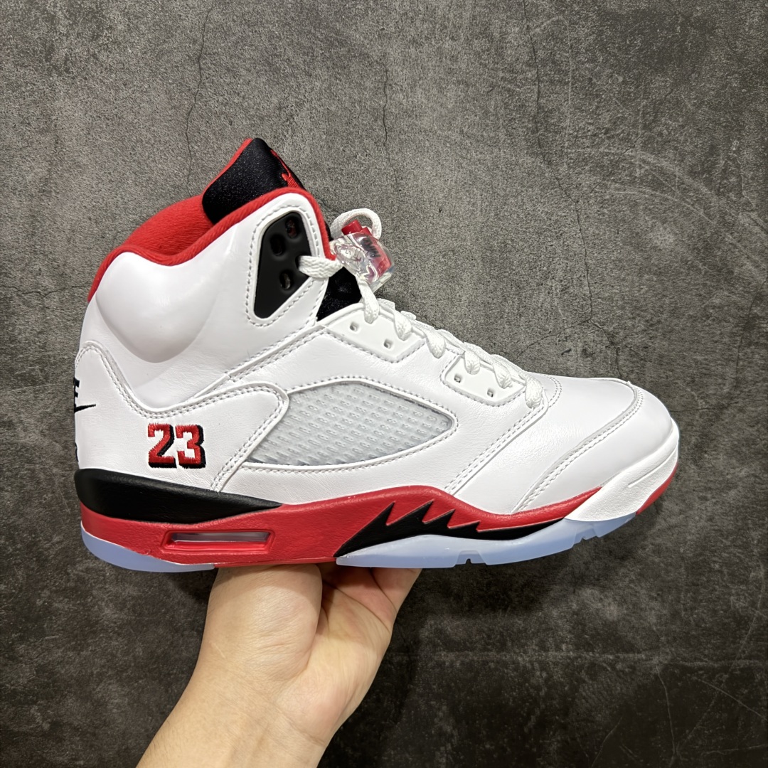 【PK纯原】Air Jordan 5 Retro \”Fire Red Black Tongue\” AJ5 乔5流川枫 火焰红 篮球鞋 HQ7978-101 国内一线大厂出品 匠心打造 原厂皮料原厂数据 全新纸板 模具打造 外贸 平台高端零售专供品质 品质毋庸置疑 一眼正品既视感 细节均已解码 尺码:40 40.5 41 42 42.5 43 44 44.5 45 46 47.5-选品中心