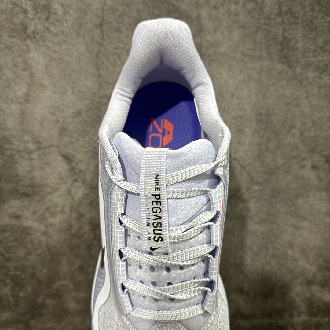 图片[8]-【S版纯原】Nike Pegasus Premium Airscape 舒适百搭减震防滑耐磨透气 低帮跑步鞋     低帮跑步鞋，黑红配色，简约又不失活力，上脚超吸睛。  它不仅颜值高，性能更是一绝！  全掌气垫科技，减震防滑超耐磨，每一步都能感受到强劲回弹，给双脚舒适支撑。  透气鞋面，跑步时双脚也能自由呼吸。    #独家原包 原底原料 开模打造  #原厂鞋标 高精密准度  #原楦原纸板开发 匹配原版98%以上  #后跟弧度 正确呈现  #原厂皮料 质感无敌  #皮料切割干净 无任何毛边 清洁度细节完美    货号：HQ2592-004    尺码：35.5 36 36.5 37.5 38 38.5 39 40 40.5 41 42 42.5 43 44 45 46.5-选品中心