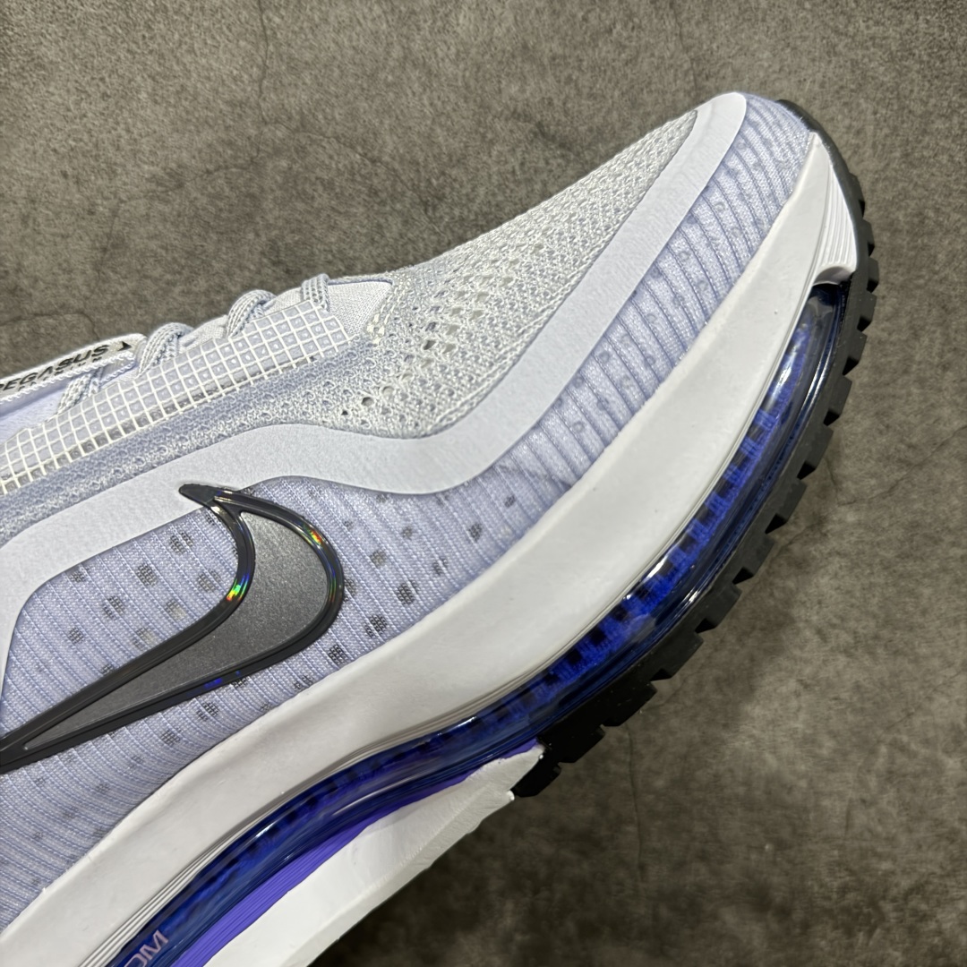 图片[6]-【S版纯原】Nike Pegasus Premium Airscape 舒适百搭减震防滑耐磨透气 低帮跑步鞋     低帮跑步鞋，黑红配色，简约又不失活力，上脚超吸睛。  它不仅颜值高，性能更是一绝！  全掌气垫科技，减震防滑超耐磨，每一步都能感受到强劲回弹，给双脚舒适支撑。  透气鞋面，跑步时双脚也能自由呼吸。    #独家原包 原底原料 开模打造  #原厂鞋标 高精密准度  #原楦原纸板开发 匹配原版98%以上  #后跟弧度 正确呈现  #原厂皮料 质感无敌  #皮料切割干净 无任何毛边 清洁度细节完美    货号：HQ2592-004    尺码：35.5 36 36.5 37.5 38 38.5 39 40 40.5 41 42 42.5 43 44 45 46.5-选品中心