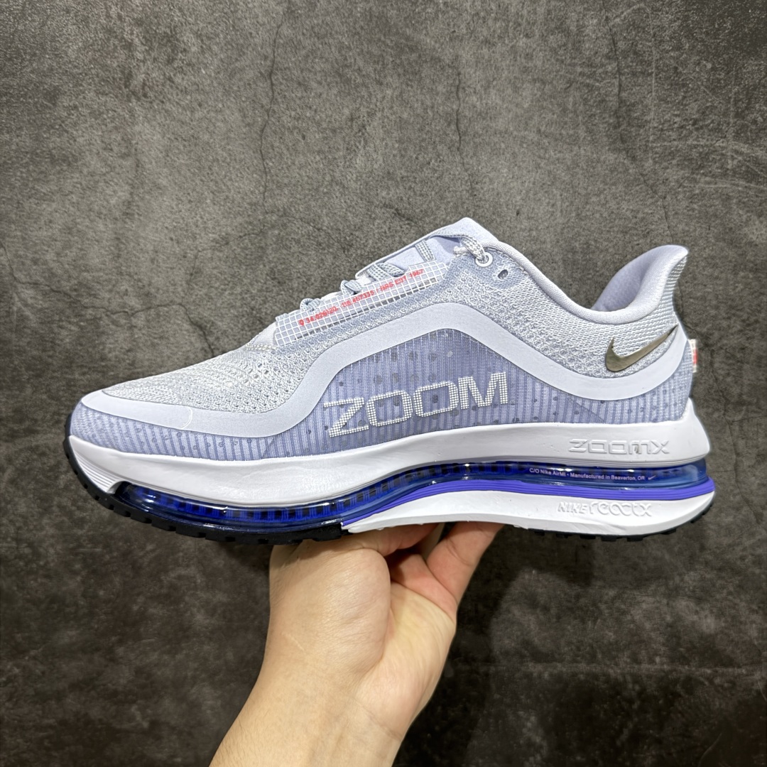 图片[2]-【S版纯原】Nike Pegasus Premium Airscape 舒适百搭减震防滑耐磨透气 低帮跑步鞋     低帮跑步鞋，黑红配色，简约又不失活力，上脚超吸睛。  它不仅颜值高，性能更是一绝！  全掌气垫科技，减震防滑超耐磨，每一步都能感受到强劲回弹，给双脚舒适支撑。  透气鞋面，跑步时双脚也能自由呼吸。    #独家原包 原底原料 开模打造  #原厂鞋标 高精密准度  #原楦原纸板开发 匹配原版98%以上  #后跟弧度 正确呈现  #原厂皮料 质感无敌  #皮料切割干净 无任何毛边 清洁度细节完美    货号：HQ2592-004    尺码：35.5 36 36.5 37.5 38 38.5 39 40 40.5 41 42 42.5 43 44 45 46.5-选品中心