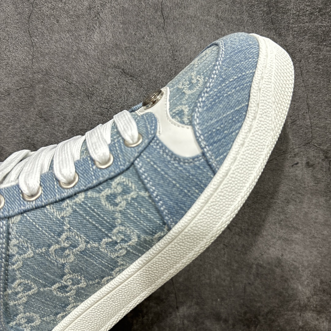 图片[6]-【广东纯原版】Gucci做旧小脏鞋 蓝白牛仔 ZP开发 原版开模 金属双G水晶圆柱形标 Gucci原版纹织带 真正水洗布标 鞋面擦色牛皮拼接经典双G布面料，皮面切口全油边封口工艺，原版毛巾布里细腻柔软更舒适透气，垫脚乳胶注塑一体，私模钢印，双色原版TPU大底(下层宽，上层窄) 配进口原版四边封干燥剂、原版18股鞋带，绿色盒子，与专柜配套包装一致 尺码：39-45-选品中心