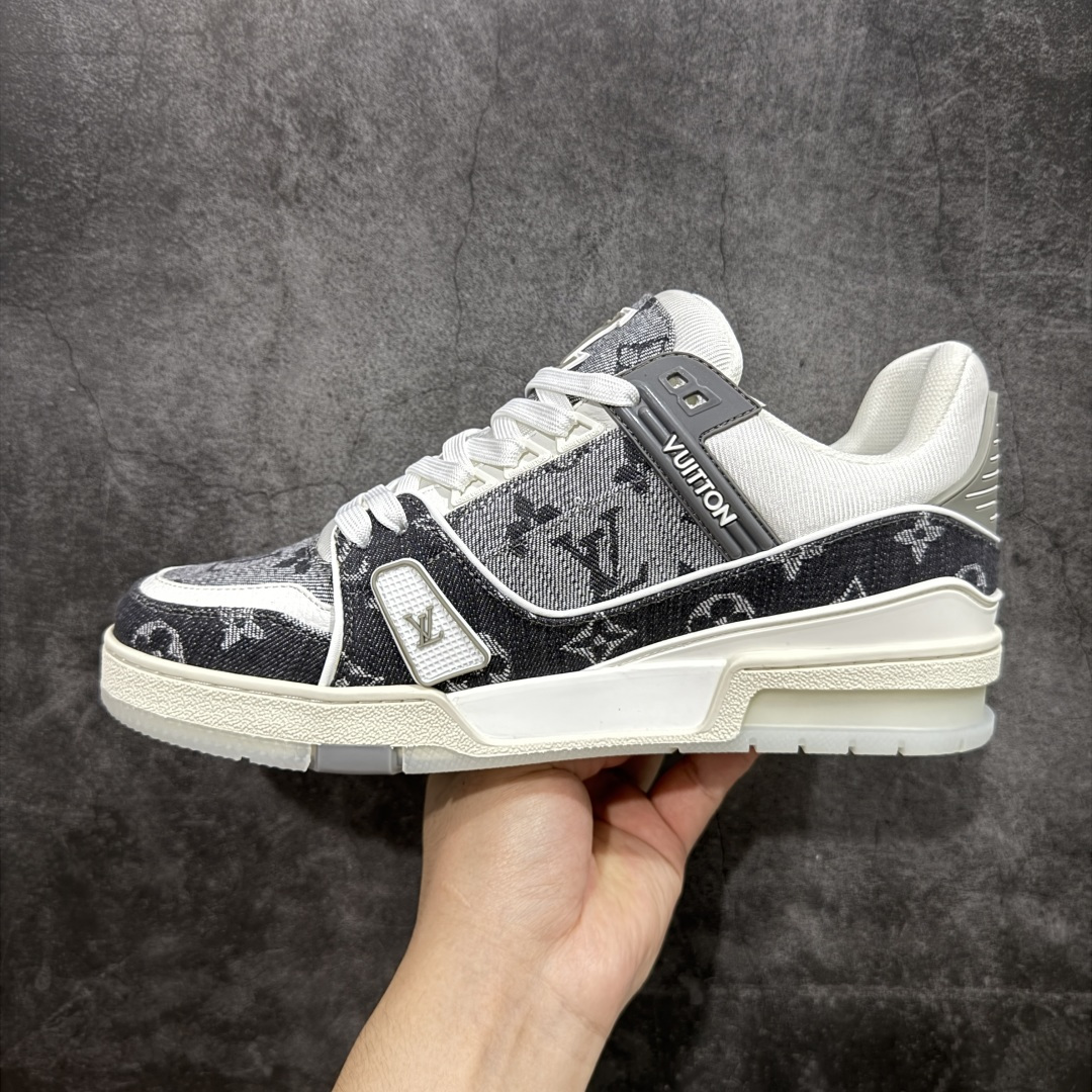 顶级性价比版本LV Trainer 满灰牛仔 双层飞机礼盒 中高端品质-Chinese UA Cheap High Quatity Brand Clothes Bags handbags Sneakers wholesale wholesaler seller from China Factory suppliers Fashion Clothing Shoes best Quality Beautiful Price 顶级性价比版本LV Trainer 满灰牛仔 双层飞机礼盒 中高端品质