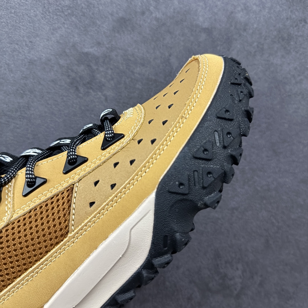 图片[5]-【公司级】Timberland Greenstride Motion 6 添柏岚防滑耐磨低帮户外功能鞋 简约大方的造型设计，给人以随性休闲的时尚格调，穿着舒适轻便，运动灵活自如，满足日常个性穿搭。Timberland户外品牌最早成立于1918年的美国波士顿，它的成功故事就从第一双防水皮靴Yellow Boots开始。这双具备完全防水机能的靴子瞬间广受好评，他那独创又不失古典的款式，以及大胆使用黄色的崭新风格，吸引了广大消费者的目光。现今仍不改其原有风貌的这双黄靴，就是火遍全球的“大黄靴”。Timberland的高端工艺、实穿耐用等特点让他拥有绝对鞋界地位。 尺码：40 41 41.5 42 43 43.5 44 44.5 45 45.5 46-选品中心