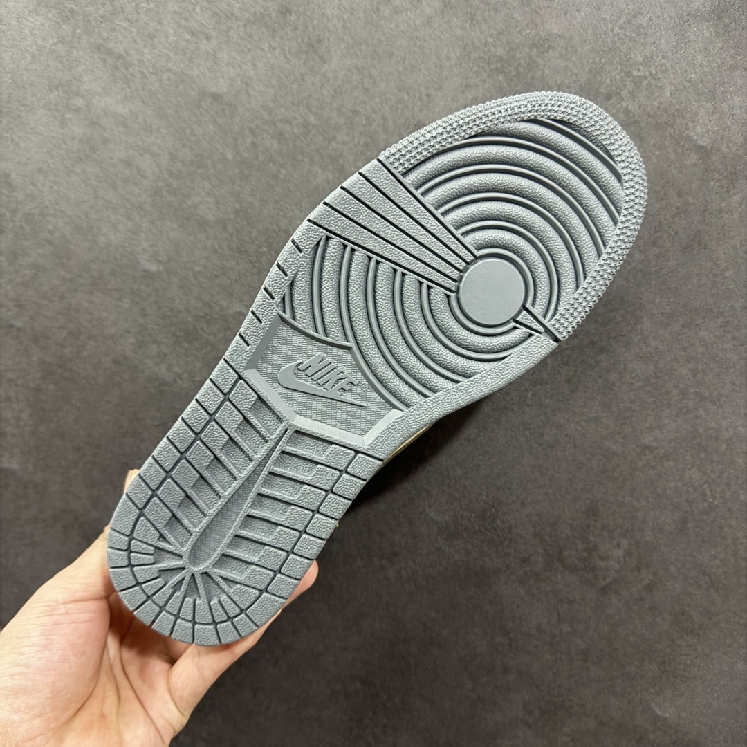  
【定制版】海外爆款限量发售！Travis Scott x Fragment Design x Jor