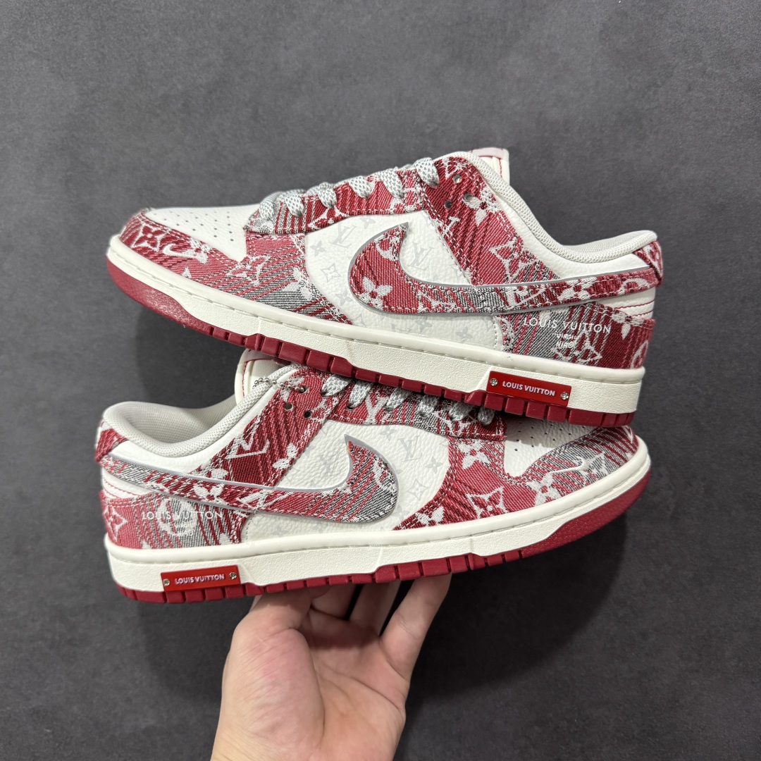  
【定制版】Nike SB Dunk Low“LV联名——灰红牛仔”  周年高端定制 低帮休闲板鞋 夜