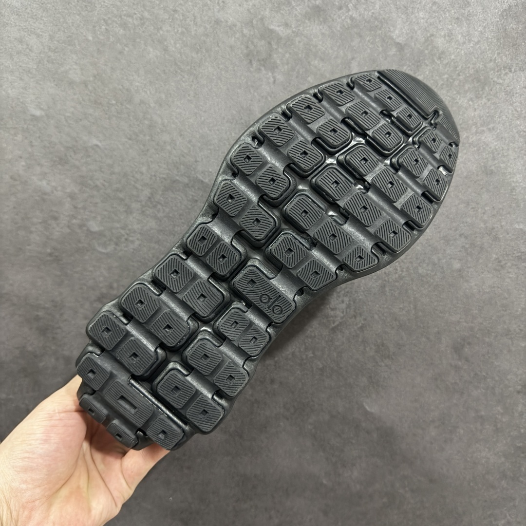 【公司级】alo yoga Alo Runner 舒适百搭防滑透气 低帮跑步鞋
Alo Yoga