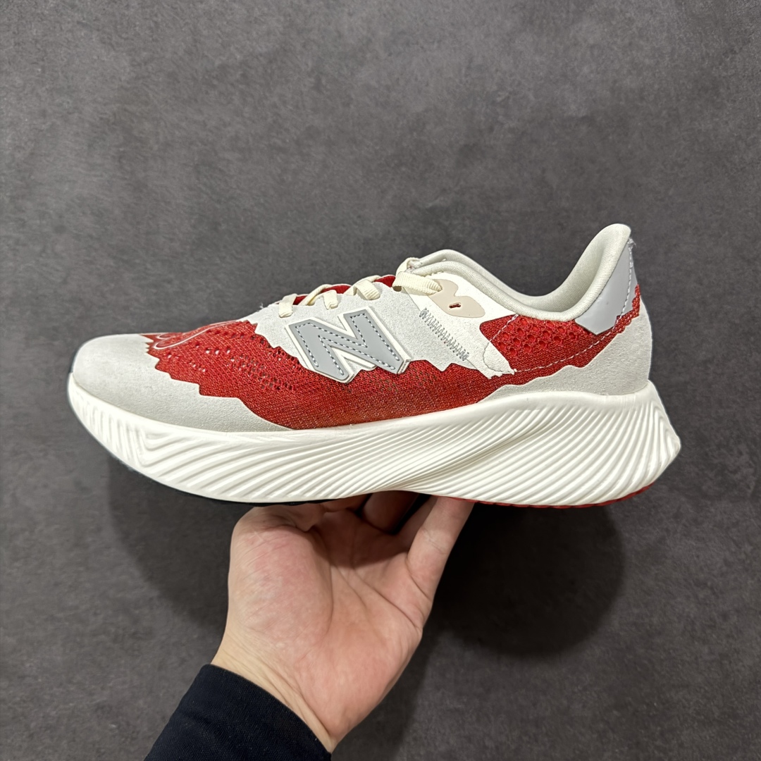图片[2]-【公司级】意大利机能时装品牌/石头岛Stone Island x NB新百伦FuelCell RC Elite V2\”Angora Mars Red\”系列超轻量化低帮休闲运动慢跑鞋“网织镂空”真标带半码 原楦原纸版开发版型 采用超轻透气3D针织网眼材料结构鞋面及打印Logo细节#中底嵌入FuelCell轻量化技术组合全掌碳纤维板❗️ 货号：MSRCELST 尺码：36-45带半码-选品中心
