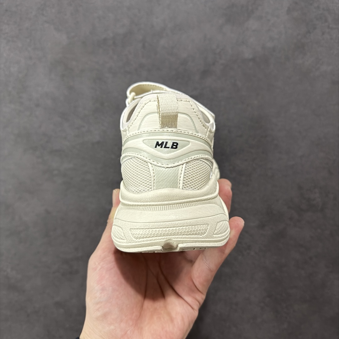图片[4]-【纯原平台版】MLB棒球联盟网红老爹鞋 韩国洋基队NY大标潮流老爹鞋凉鞋 沙滩鞋 原楦原档案数据开发版型 完美鞋头弧度/后套收口效果🆚市面文案版本‼️ 原厂立体填充鞋舌海绵 中底注胶孔原数据开发模具大底原厂转印标 市面上唯一纯原版本 原材料打造 内增高6cm 原厂1：1模具开发 原厂进口纳米材质 原厂 全套手提袋 原盒雷射防伪标包装 天猫订单品质 官网尺码35 36 36.5 37.5 38 38.5 39 40 40.5 41 42 42.5 43 44 45-选品中心