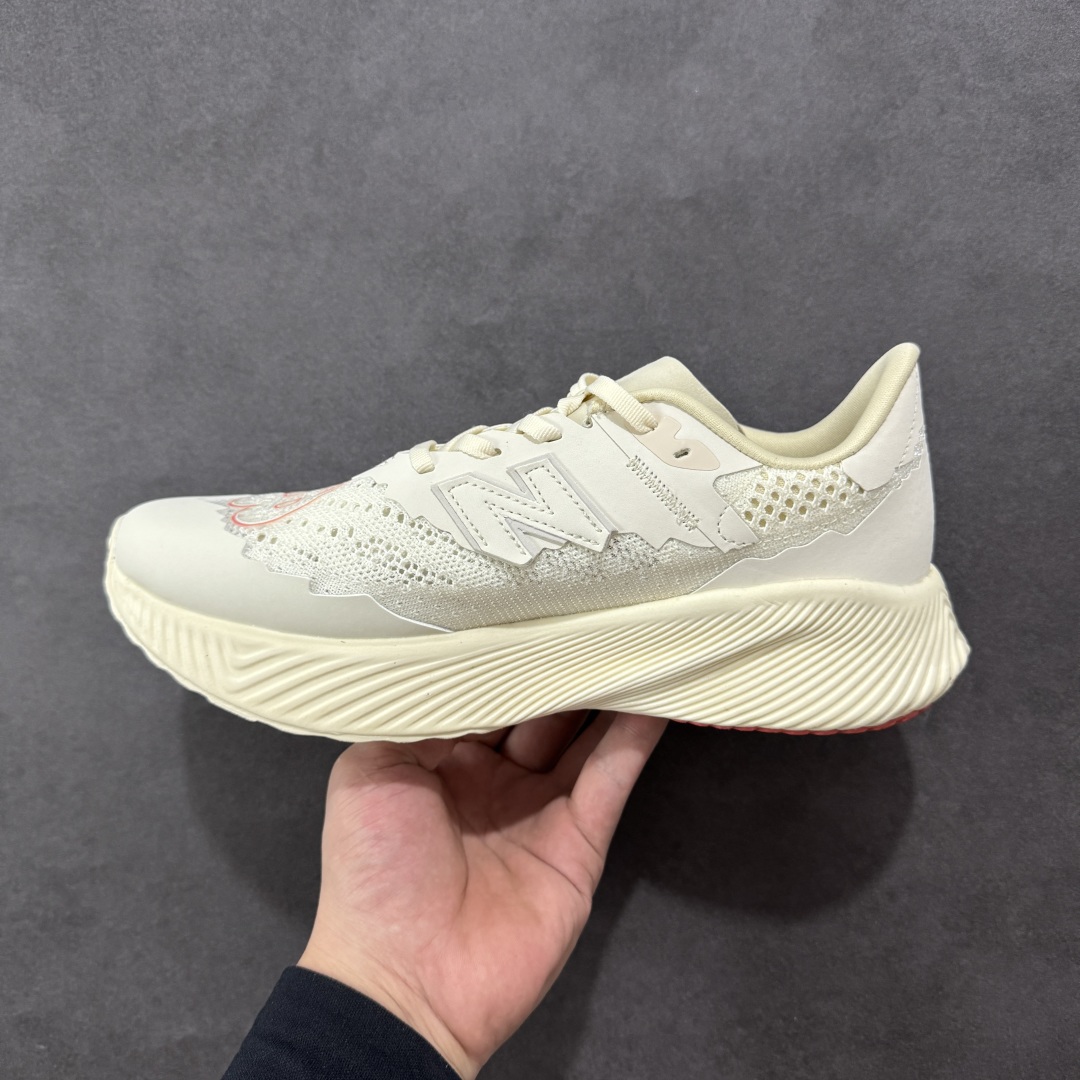 图片[2]-【公司级】意大利机能时装品牌/石头岛Stone Island x NB新百伦FuelCell RC Elite V2\”Angora Mars Red\”系列超轻量化低帮休闲运动慢跑鞋“网织镂空”真标带半码 原楦原纸版开发版型 采用超轻透气3D针织网眼材料结构鞋面及打印Logo细节#中底嵌入FuelCell轻量化技术组合全掌碳纤维板❗️ 货号：MSRCELTD 尺码：36-45带半码-选品中心