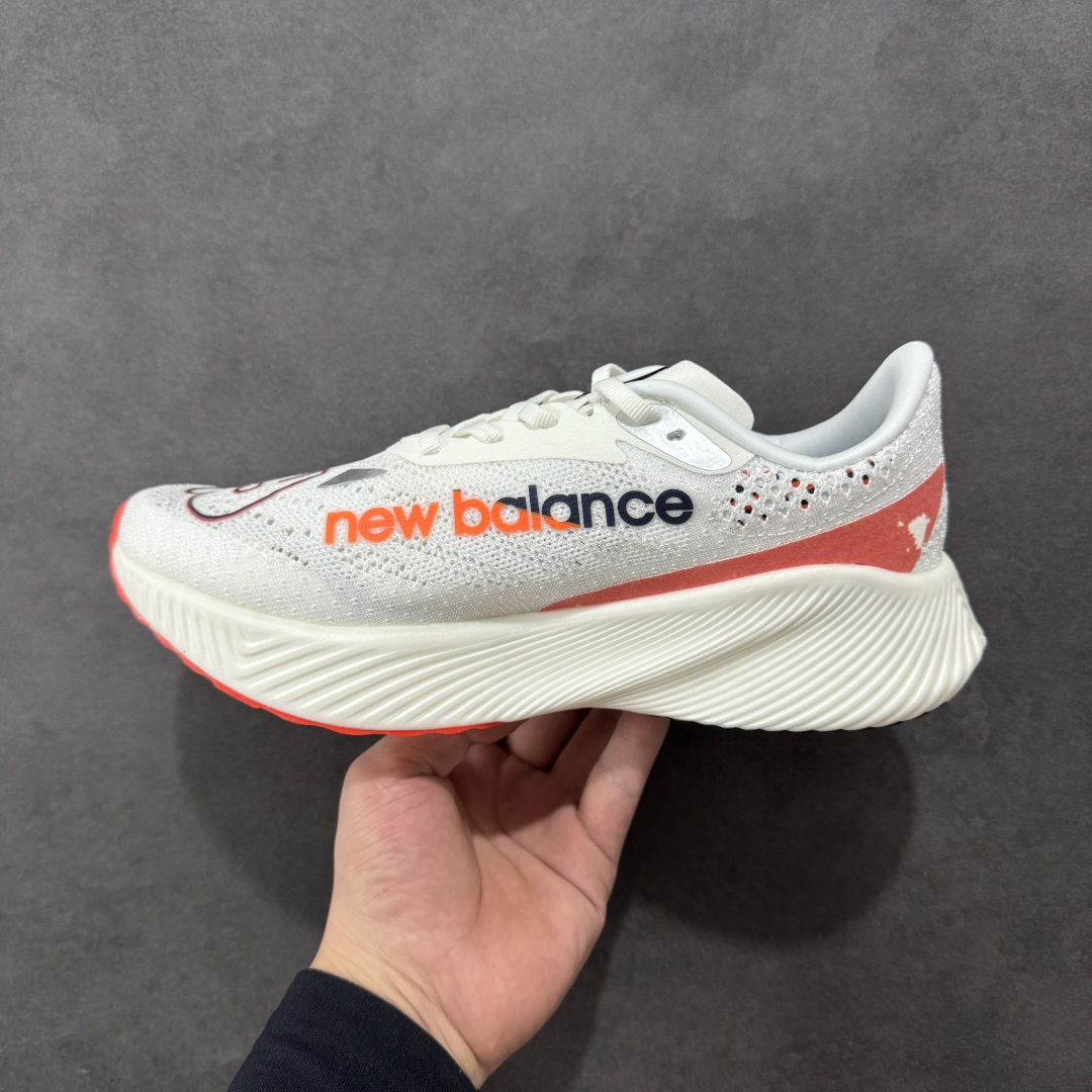 图片[2]-【公司级】意大利机能时装品牌/石头岛Stone Island x NB新百伦FuelCell RC Elite V2\”Angora Mars Red\”系列超轻量化低帮休闲运动慢跑鞋“网织镂空”真标带半码 原楦原纸版开发版型 采用超轻透气3D针织网眼材料结构鞋面及打印Logo细节#中底嵌入FuelCell轻量化技术组合全掌碳纤维板❗️ 货号：MRCELZ2 尺码：36-45带半码-选品中心