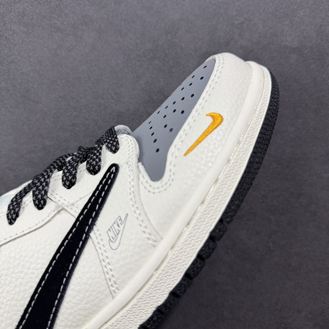 图片[5]-【定制版】Nike Air Jordan 1 x Travis Scott AJ1倒勾 乔一倒钩 北面联名款 耐克 低帮文化篮球鞋 完美品质出货 细节如图所示 鞋面切割工整 冲孔整齐干净 中底拉帮线 整体清洁度非常好 货号：XB1979 004 尺码：36 36.5 37.5 38 38.5 39 40 40.5 41 42 42.5 43 44 45-选品中心