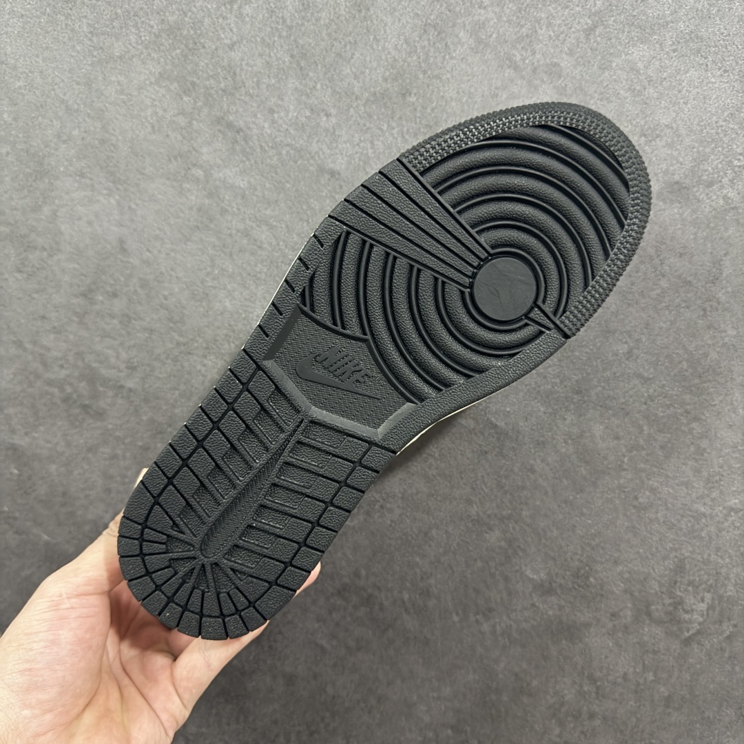 【定制版】Travis Scott x Fragment Design x Air Jordan 1