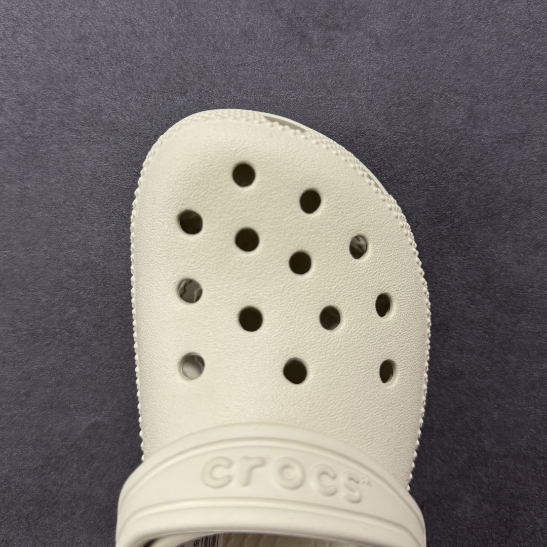 图片[8]-【公司级】童鞋 Crocs Classic Clog 卡骆驰 经典明星洞洞凉鞋  #透明防水袋包装 注意配件需单独购买 超轻Croslite专利材料打造 鞋面更加耐用易清洗  尺码：C8（25）C9（26） C10（27）C11（28）C12（29）C13（30-31）J1（32）J2（33-34）J3（35-36）-选品中心