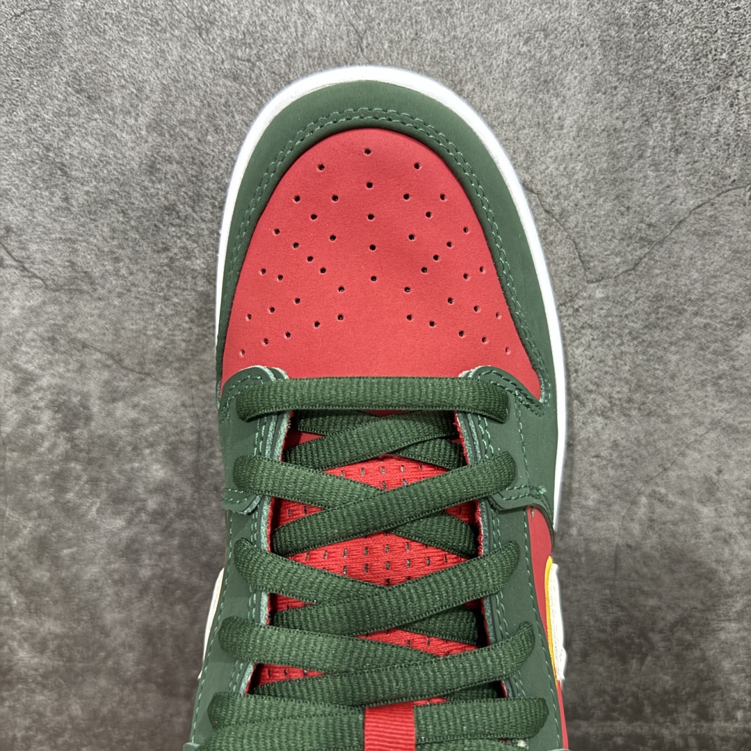  
【KZ纯原】NK SB Dunk Low 西雅图红绿 FZ1287-300 

实力大厂出品 新配色