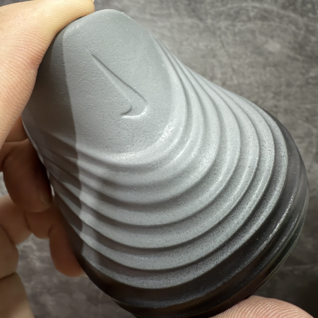 图片[2]-【LW版本】Nike Reactx Rejuven 8 耐克新款夏季沙滩凉鞋拖鞋洞洞鞋 HV5060-003 正确组合底 超高清洁度 完美版型 区别市面通货 采用质感柔软且出众回弹的 ReactX泡绵，发泡组合大底 脚感十分舒适，缔造非凡舒适的日常穿着体验，助你保持活力。  尺码：36-49.5-选品中心