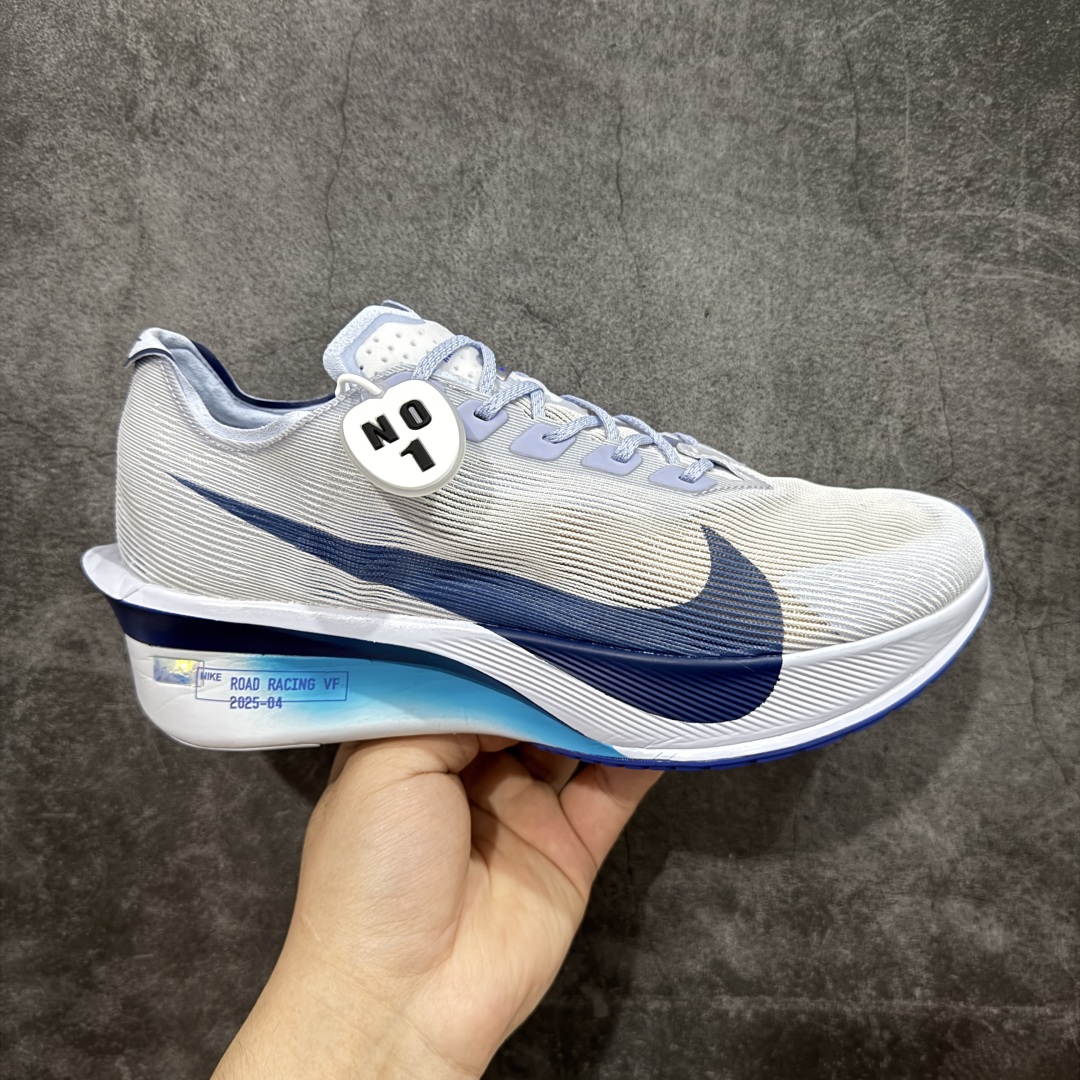  
【NO.1版本】Nike ZoomX Vaporfly NEXT%4
减震马拉松跑步鞋 全掌碳纤维
