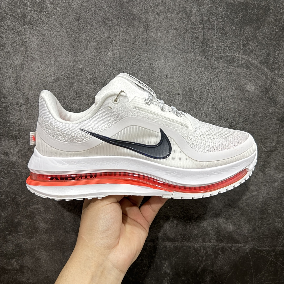 【H11纯原】Nike Pegasus Premium Airscape 舒适百搭减震防滑耐磨透气 低帮跑步鞋     低帮跑步鞋，白橙配色，简约又不失活力，上脚超吸睛。  它不仅颜值高，性能更是一绝！  全掌气垫科技，减震防滑超耐磨，每一步都能感受到强劲回弹，给双脚舒适支撑。  透气鞋面，跑步时双脚也能自由呼吸。    #独家原包 原底原料 开模打造  #原厂鞋标 高精密准度  #原楦原纸板开发 匹配原版98%以上  #后跟弧度 正确呈现  #原厂皮料 质感无敌  #皮料切割干净 无任何毛边 清洁度细节完美    货号：HQ2592-101    尺码：36 36.5 37.5 38 38.5 39 40 40.5 41 42 42.5 43 44 45 46-选品中心