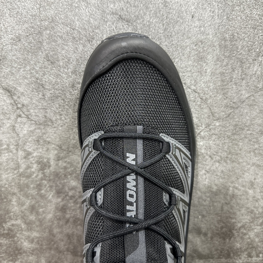 图片[5]-【PZ纯原】SALOMON XT-6 Expanse 萨洛蒙潮流越野机能户外功能鞋 黑色 417413 全新版本出货 好货不怕晚 品质 细节 材料都是肉眼可以见！ 售前售后也是其它工厂无法匹敌！ 纯原外贸平台特供订单 耗时半年巨作 全套原纸板楦头开发 原厂特供网布配套加持 确保原汁原味 完美呈现版型 原档数据独家私模五层组合大底 原装Ortholite轻量化鞋垫 中底布带钢印编号 原厂TPU锁扣 进口港宝加持 后跟自然饱满 还原公司包裹性 鞋面以“锯齿”状的包裹系统呈现 在基色底之下加入了各种色点缀 将公司的最新技术和时尚前卫的造型融入耐用的长跑款式中 鞋面由 TPU 薄膜制成 并焊接在高耐磨网眼上 使其既时尚又坚固 由 ACS底盘支撑 可增强稳定性和支撑力 以及由橡胶凸耳 Contragrip外底覆盖的 EVA 缓冲中底 旨在应对崎岖的地形 鞋舌上的彩色Salomon 标签、Quicklace 系统以及鞋头、鞋舌和鞋跟上的附加品牌使细节更加完美 让穿着者可以轻松驾驭户外与通勤下的任何运动生活场景 无缝鞋身户外随意纵横 颜值与脚感兼备 出街通勤 绝对非常吸睛 你值得拥有 尺码：36 36.5 37.5 38 38.5 39 40 40.5 41 42 42.5 43 44 44.5 45-选品中心