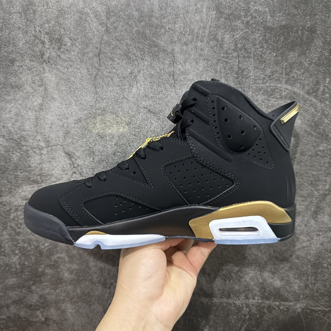 图片[2]-【原厂版本】 Air Jordan AJ6 Retro 黑金 CT4954-007 原楦原纸板 正品既视感十足‼️ 采购原厂皮料 到手可放心比对原鞋 上脚百分百充当正品驾驭 真正原装公司级完美鞋型 一切细节实拍所见所得！纸板中底、钢印 完美版型 一应俱全外贸专供 发国外寄售可稳妥充正操作 尺码：40 40.5 41 42 42.5 43 44 44.5 45 46 47.5-选品中心