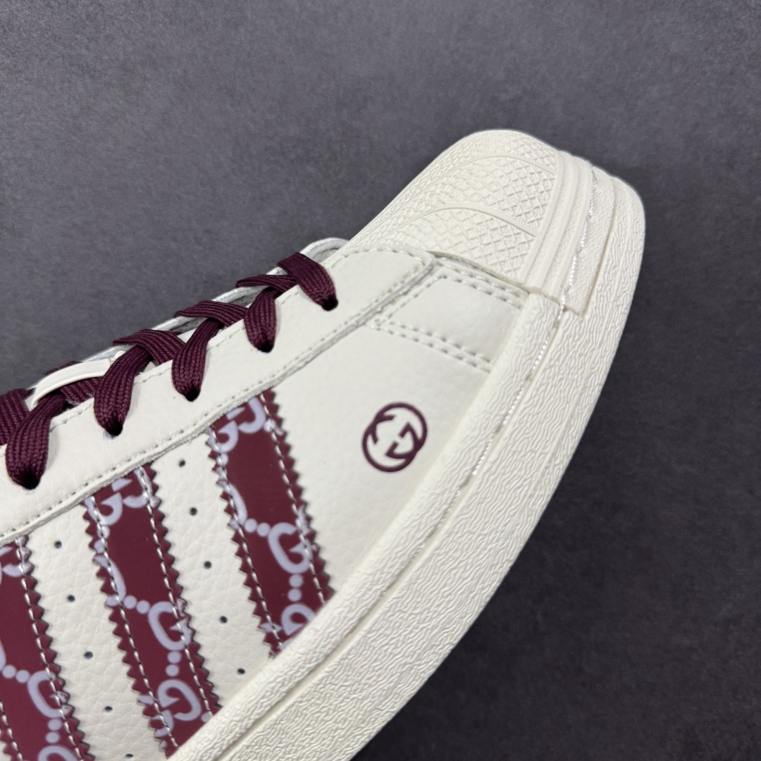  
【定制版】AD Originals Superstar x GUCCI 白红
采用全新头层拼接皮革材