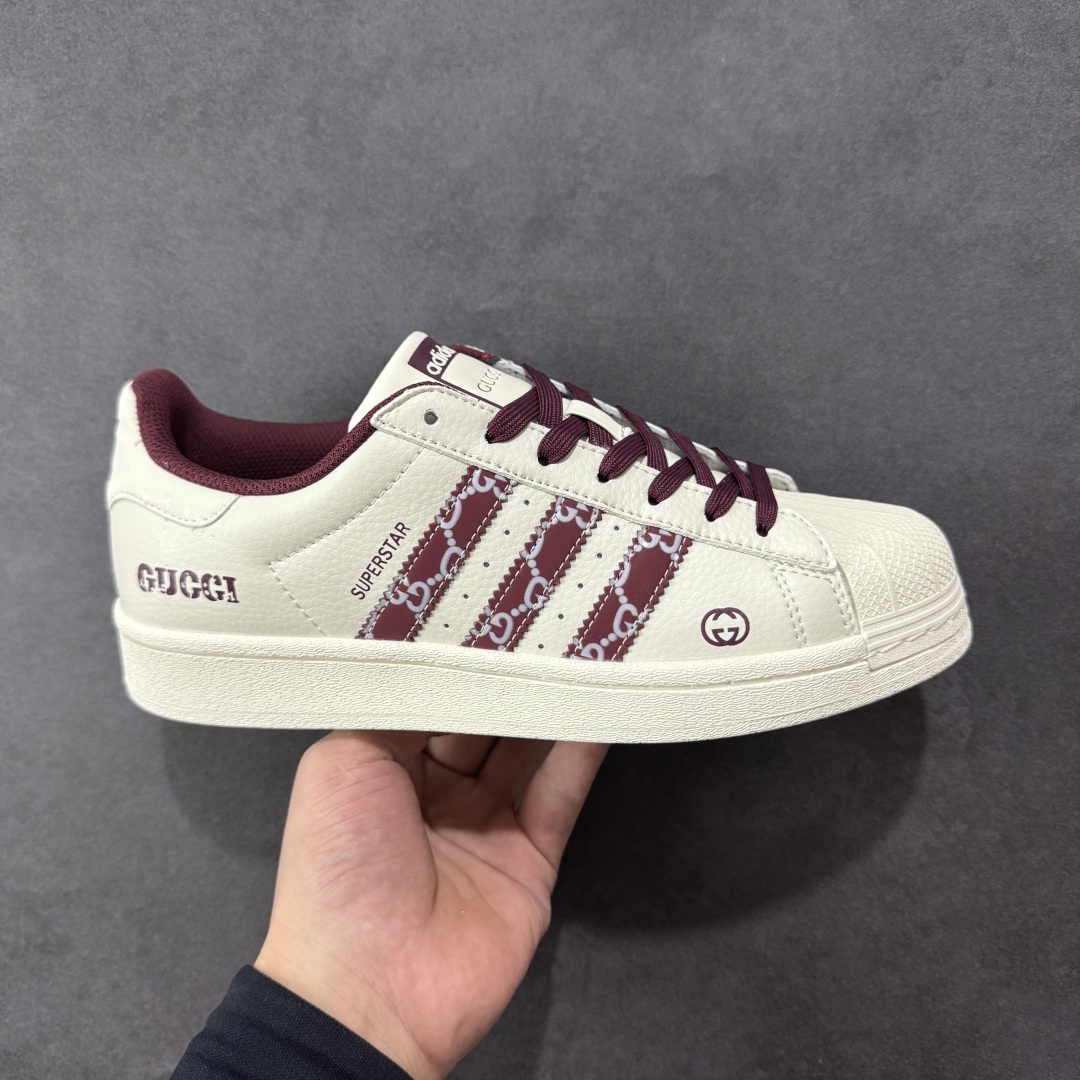  
【定制版】AD Originals Superstar x GUCCI 白红
采用全新头层拼接皮革材