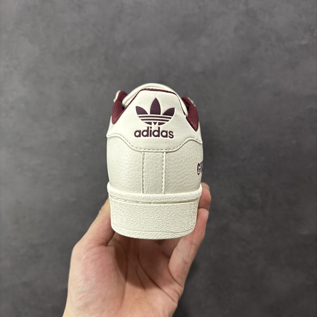 
【定制版】AD Originals Superstar x GUCCI 白红
采用全新头层拼接皮革材