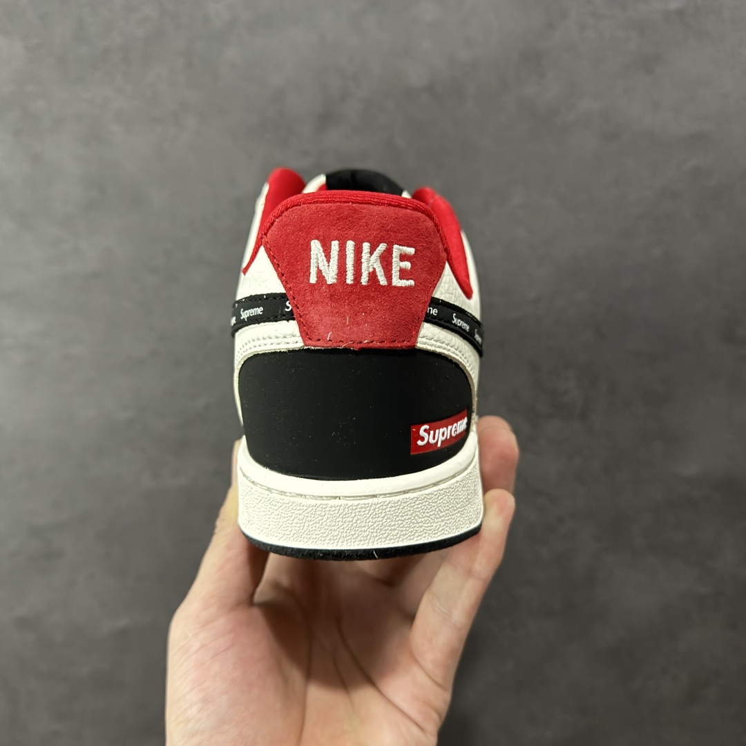 图片[4]-【定制版】Nike Court Vision Low x Supreme 黑白红 休闲运动板鞋 纯原版本 低帮百搭透气休闲运动板鞋，经典耐用的设计 兼顾舒适脚感和出众风范，演绎匠心之作 结构性的支撑贴合感结合复古篮球设计，塑就场外全明星风范 货号： FD5188 132 尺码：36 36.5 37.5 38 38.5 39 40 40.5 41 42 42.5 43 44 44.5 45-选品中心
