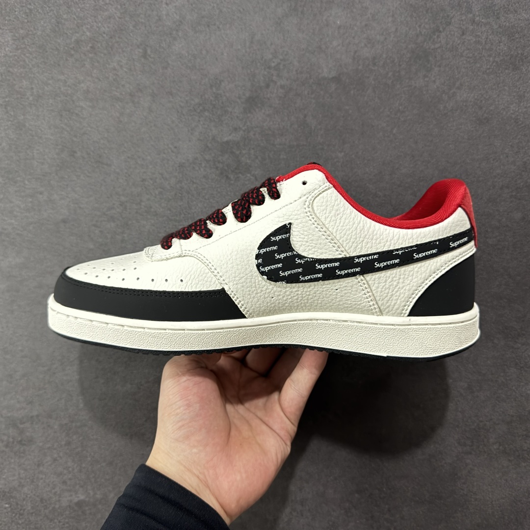 图片[2]-【定制版】Nike Court Vision Low x Supreme 黑白红 休闲运动板鞋 纯原版本 低帮百搭透气休闲运动板鞋，经典耐用的设计 兼顾舒适脚感和出众风范，演绎匠心之作 结构性的支撑贴合感结合复古篮球设计，塑就场外全明星风范 货号： FD5188 132 尺码：36 36.5 37.5 38 38.5 39 40 40.5 41 42 42.5 43 44 44.5 45-选品中心