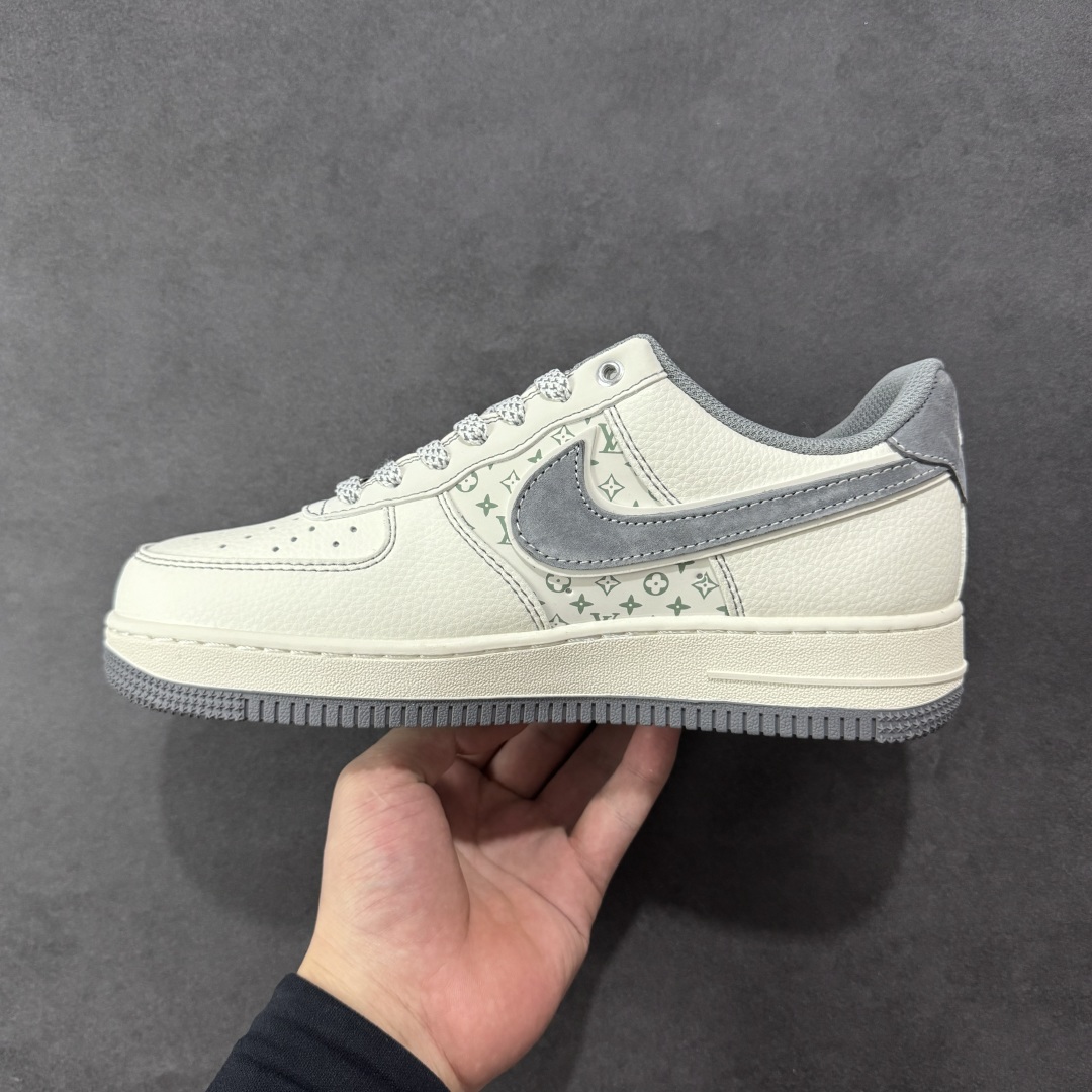 图片[2]-【定制版】Nike Air Force 1\’07 Low LV联名 米灰小双勾 空军一号低帮休闲板鞋 YX5066-350  #原楦头原纸板 原装鞋盒 定制五金配件 内置全掌气垫 原厂鞋底  尺码：36 36.5 37.5 38 38.5 39 40 40.5 41 42 42.5 43 44 44.5 45-选品中心