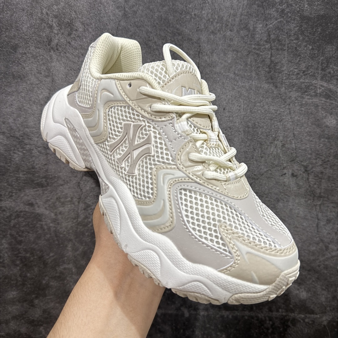 图片[3]-【纯原版】MLB Winner Chunky 25新款 NY百搭舒适休闲潮流运动厚底增高 防滑耐磨 低帮 老爹鞋 男女同款 潮流厚底时尚街头赛博老爹鞋 MLB官方同步出货 虞书欣等众多潮流明星同款 高弹双层MD大底 原楦原档案数据开发版型（完美鞋头弧度/后套收口效果🆚市面文案版本‼️） 原厂立体填充鞋舌海绵 中底注胶孔原数据开发模具大底原厂转印标市面上唯一纯原版本 原材料打造 内增高6cm 原厂1：1模具开发 原厂进口纳米材质 原厂 全套手提袋 原盒雷射防伪标包装 天猫订单品质 官网尺码：35 36 36.5 37.5 38 38.5 39 40 40.5 41 42 42.5 43 44 45-选品中心