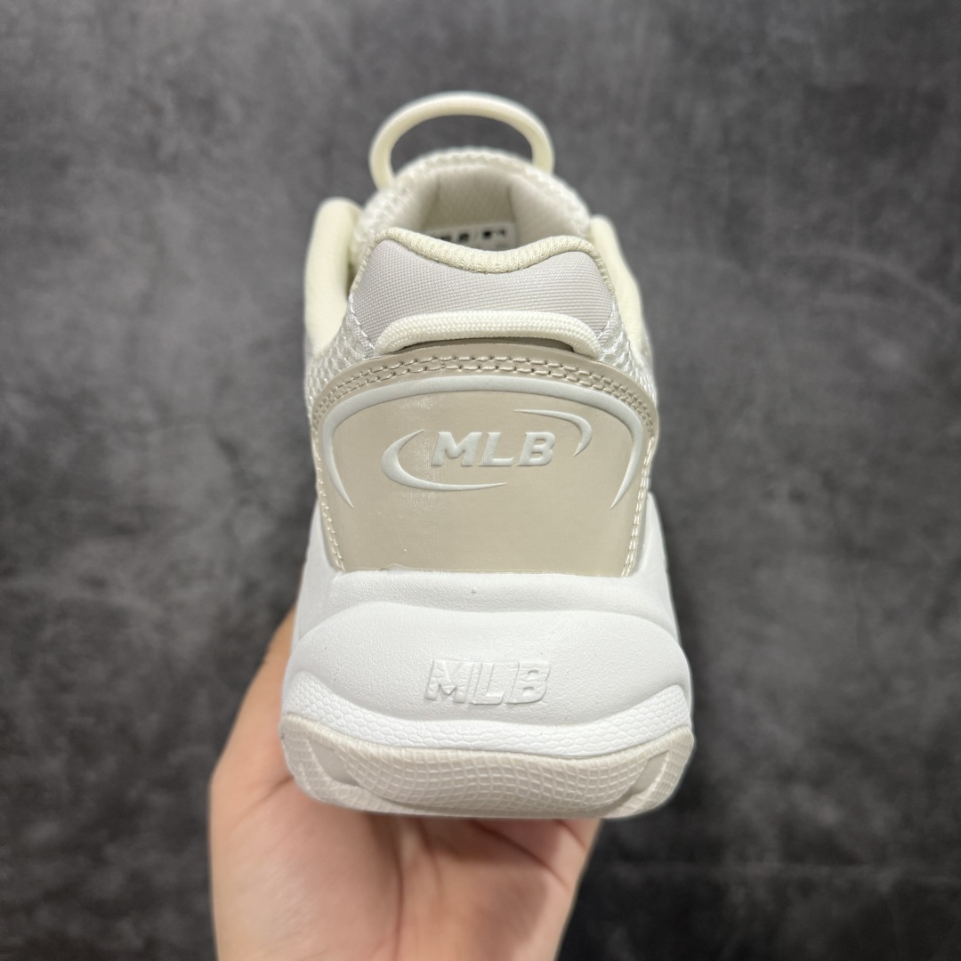 图片[4]-【纯原版】MLB Winner Chunky 25新款 NY百搭舒适休闲潮流运动厚底增高 防滑耐磨 低帮 老爹鞋 男女同款 潮流厚底时尚街头赛博老爹鞋 MLB官方同步出货 虞书欣等众多潮流明星同款 高弹双层MD大底 原楦原档案数据开发版型（完美鞋头弧度/后套收口效果🆚市面文案版本‼️） 原厂立体填充鞋舌海绵 中底注胶孔原数据开发模具大底原厂转印标市面上唯一纯原版本 原材料打造 内增高6cm 原厂1：1模具开发 原厂进口纳米材质 原厂 全套手提袋 原盒雷射防伪标包装 天猫订单品质 官网尺码：35 36 36.5 37.5 38 38.5 39 40 40.5 41 42 42.5 43 44 45-选品中心