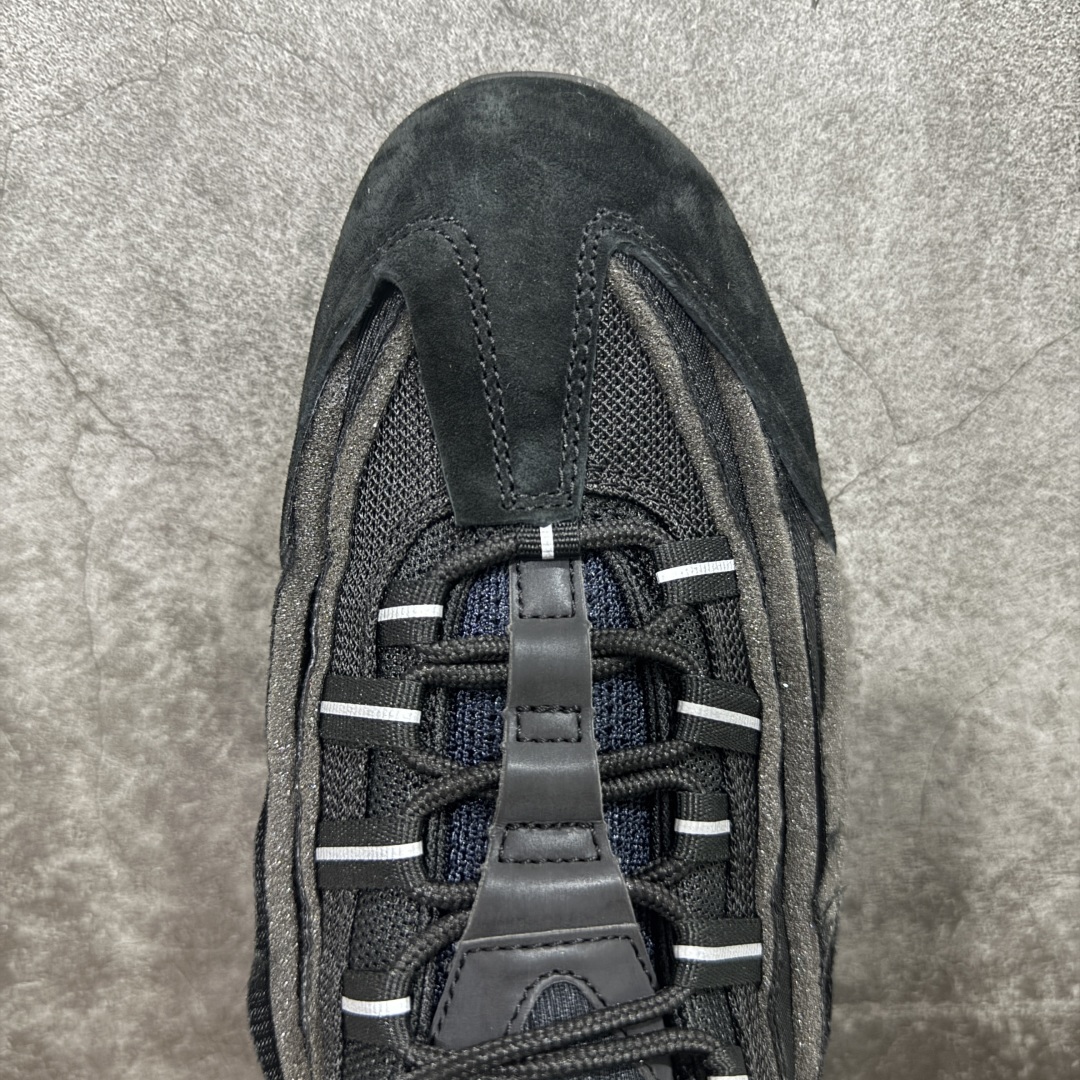  
【纯原】CDG x  NK Air Max 95 联名复古减震防滑低帮气垫跑步鞋 黑白灰 CU840