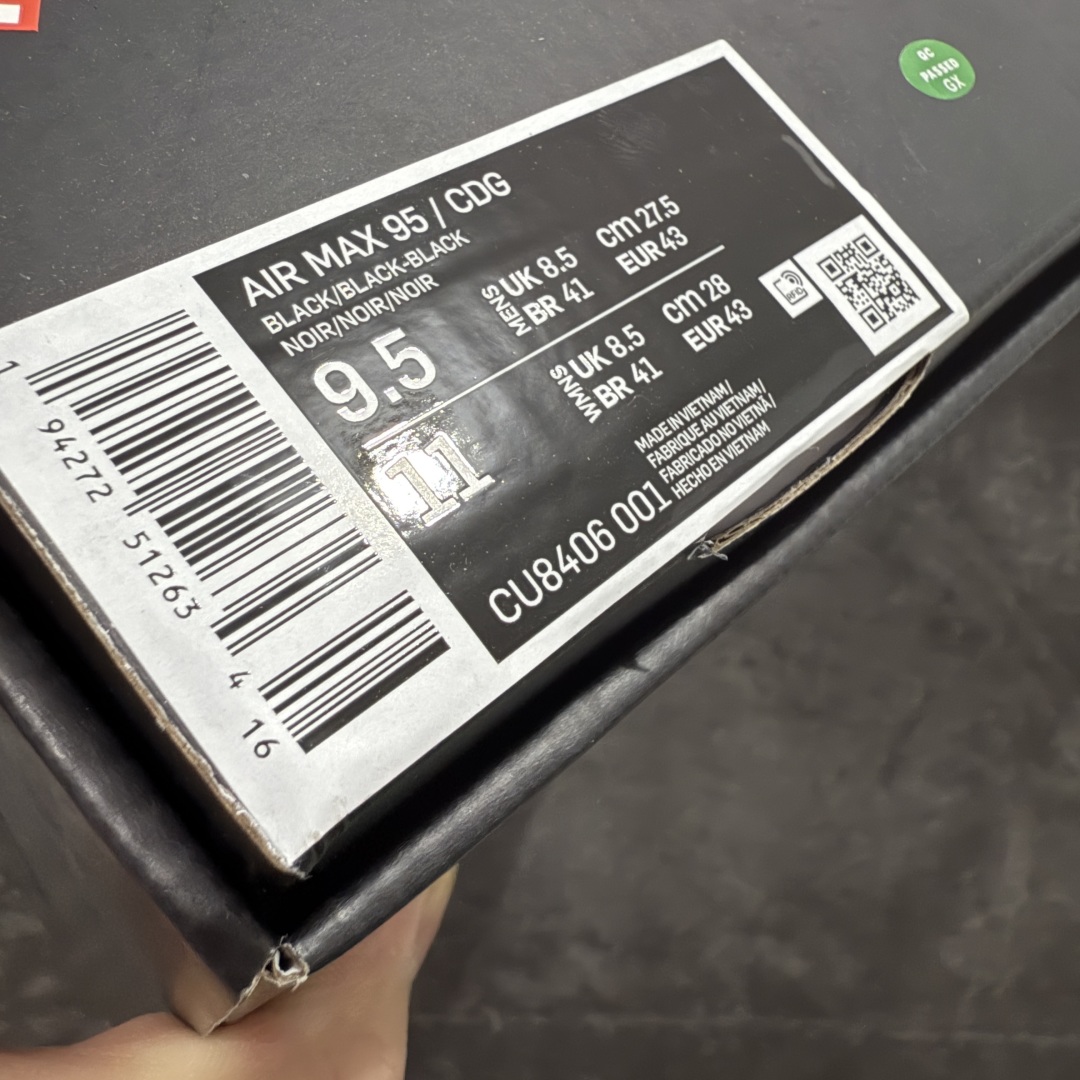  
【纯原】CDG x  NK Air Max 95 联名复古减震防滑低帮气垫跑步鞋 黑白灰 CU840