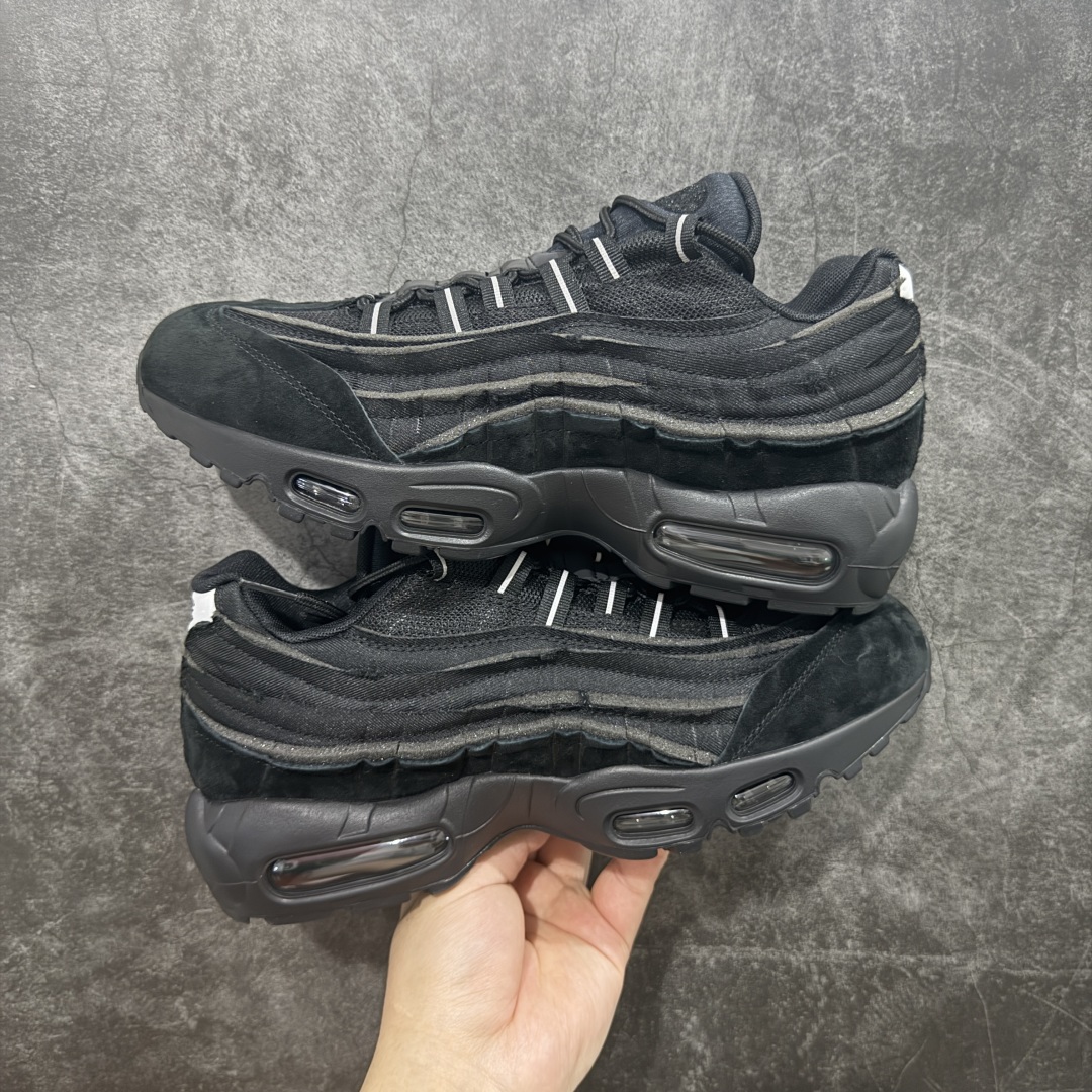  
【纯原】CDG x  NK Air Max 95 联名复古减震防滑低帮气垫跑步鞋 黑白灰 CU840