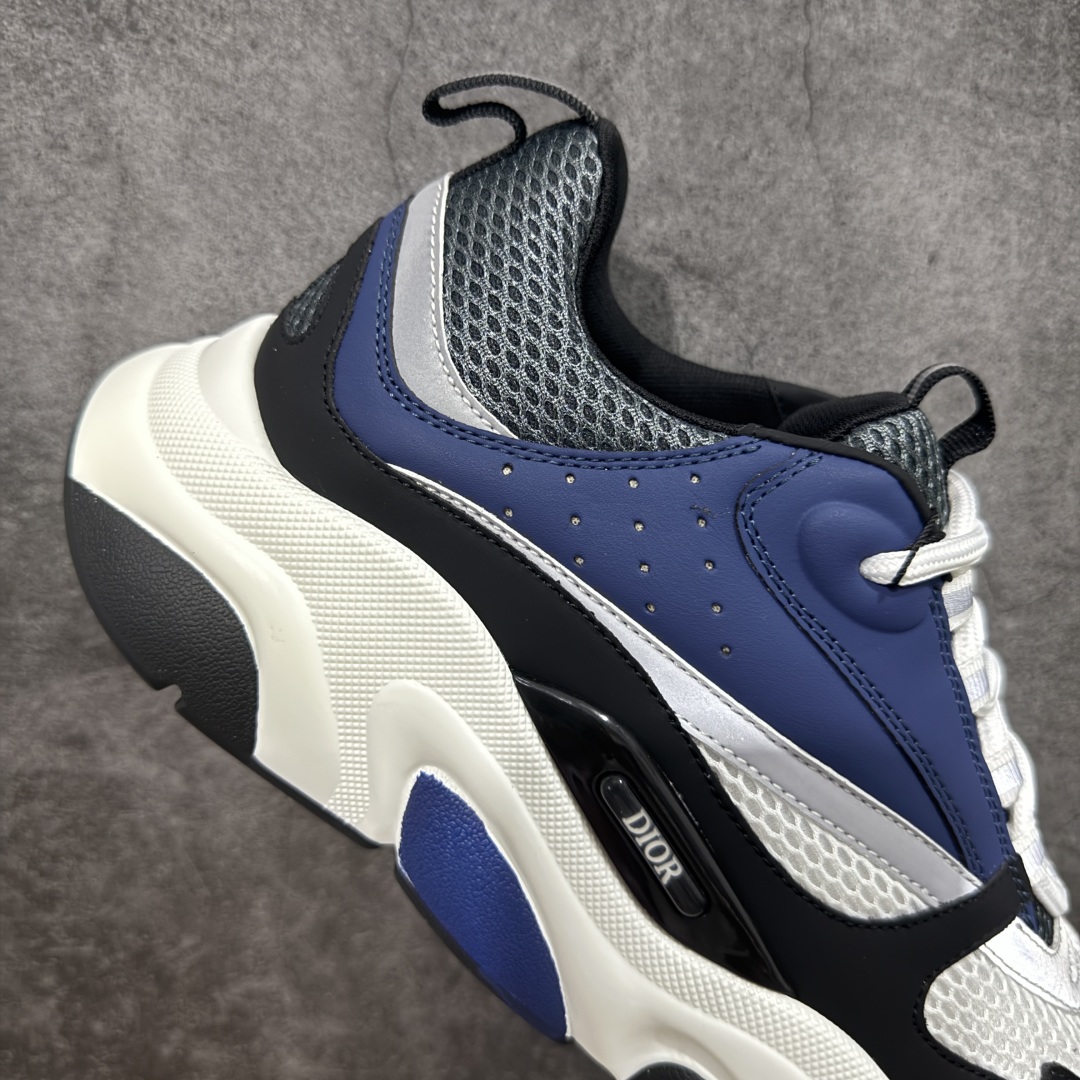 图片[7]-【广东礼盒版】Dior/迪奥B22 男鞋压花厚底系带休闲鞋多色拼接男款慢跑时装运动鞋 广东原产原楦原纸版数据开发 配置专柜购物袋及配件(配置抗压快递外包牛皮纸壳 采用光滑牛皮革组合网织布面材质 正确吸汗网布贴合海玻璃CD压纹鞋垫独家开发TPU弹力中底组合TR光泽耐韧锯齿橡胶大底 法国高奢时装品牌-迪奥·桀傲/Dior Homme B22 Trainer Sneaker系列复古厚底老爹风休闲运动慢跑鞋“生胶底” 这款单品从复古慢跑鞋汲取灵 感。采用厚实的低帮设计，精选牛皮与网眼织物拼接鞋面，搭配黑白相间的刻花橡胶鞋底。侧面带有浮雕“CD”标志装饰。 尺码：38 39 40 41 42 43 44 45 46-选品中心