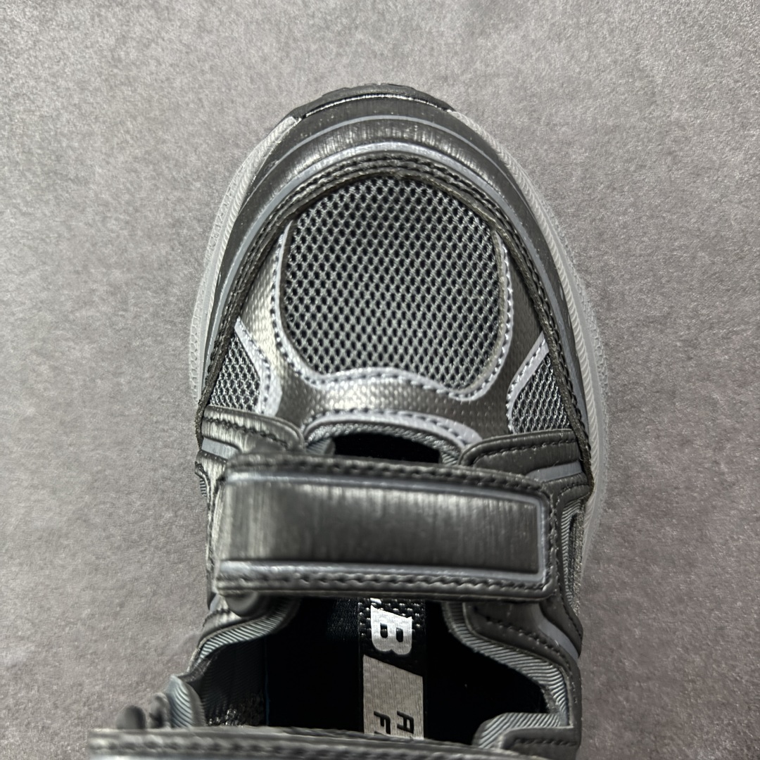 图片[8]-【纯原平台版】MLB棒球联盟网红老爹鞋 韩国洋基队NY大标潮流老爹鞋凉鞋 沙滩鞋 原楦原档案数据开发版型 完美鞋头弧度/后套收口效果🆚市面文案版本‼️ 原厂立体填充鞋舌海绵 中底注胶孔原数据开发模具大底原厂转印标 市面上唯一纯原版本 原材料打造 内增高6cm 原厂1：1模具开发 原厂进口纳米材质 原厂 全套手提袋 原盒雷射防伪标包装 天猫订单品质 官网尺码35 36 36.5 37.5 38 38.5 39 40 40.5 41 42 42.5 43 44 45-选品中心