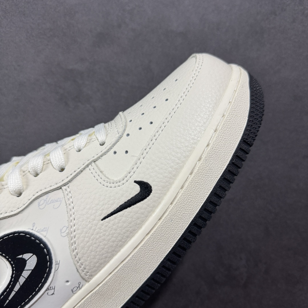 图片[5]-【定制版】海外限量发售！公司级NIke Air Force 1 \’07 Low “斯图西联名——白黑”空军一号 低帮 运动鞋 休闲鞋 折边针车 工艺难度大 原楦头原纸板 原装鞋盒 定制五金配件 内置全掌气垫 原厂鞋底 货号：KK1988-093 尺码：36 36.5 37.5 38 38.5 39 40 40.5 41 42 42.5 43 44 44.5 45-选品中心