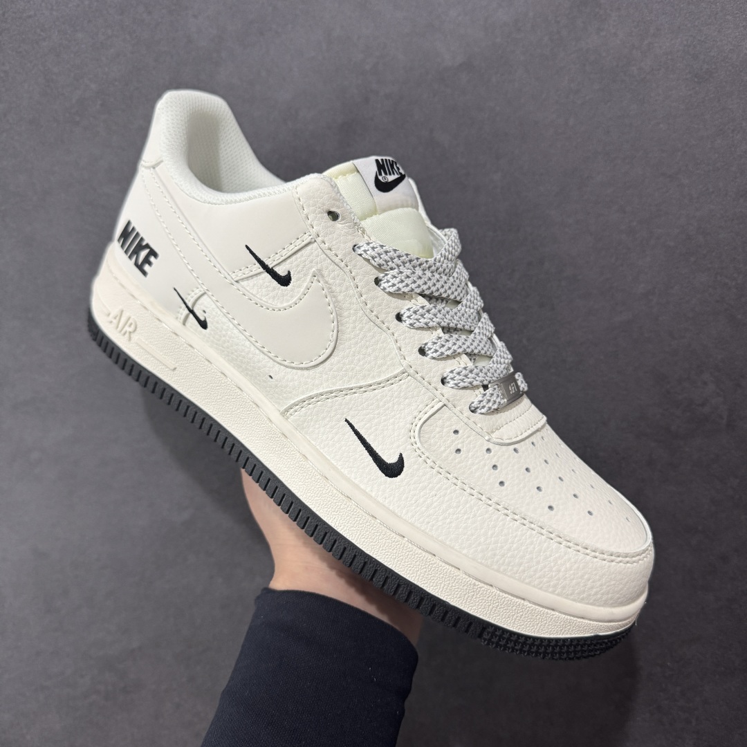 图片[3]-【定制版】Nike Air Force 1\’07 Low 耐克联名 黑小三勾 空军一号低帮休闲板鞋 XX3168-183  #原楦头原纸板 原装鞋盒 定制五金配件 内置全掌气垫 原厂鞋底   尺码：36 36.5 37.5 38 38.5 39 40 40.5 41 42 42.5 43 44 44.5 45-选品中心