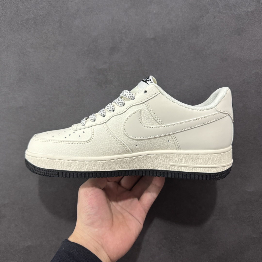 图片[2]-【定制版】Nike Air Force 1\’07 Low 耐克联名 黑小三勾 空军一号低帮休闲板鞋 XX3168-183  #原楦头原纸板 原装鞋盒 定制五金配件 内置全掌气垫 原厂鞋底   尺码：36 36.5 37.5 38 38.5 39 40 40.5 41 42 42.5 43 44 44.5 45-选品中心