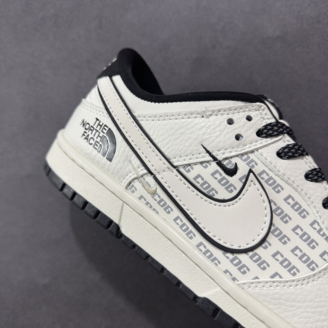 图片[6]-【定制版】Nike SB Dunk Low 北面联名 黑白三小勾 周年高端定制 低帮休闲板鞋 SC9207-423  #定制鞋盒 大厂纯原品质出货 超高清洁度 皮料切割干净无任何毛边 细节完美   尺码：36 36.5 37.5 38 36.5 39 40 40.5 41 42 42.5 43 44 44.5 45-选品中心