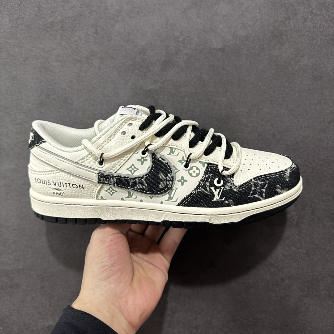 【定制版】Nike SB Dunk Low LV联名 绑带织布黑白勾 周年高端定制 低帮休闲板鞋 YX5066-338  #定制鞋盒 大厂纯原品质出货 超高清洁度 皮料切割干净无任何毛边 细节完美   尺码:36 36.5 37.5 38 36.5 39 40 40.5 41 42 42.5 43 44 44.5 45-选品中心
