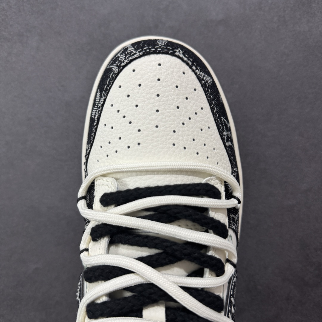 图片[8]-【定制版】Nike SB Dunk Low LV联名 绑带织布黑白勾 周年高端定制 低帮休闲板鞋 YX5066-338  #定制鞋盒 大厂纯原品质出货 超高清洁度 皮料切割干净无任何毛边 细节完美   尺码：36 36.5 37.5 38 36.5 39 40 40.5 41 42 42.5 43 44 44.5 45-选品中心