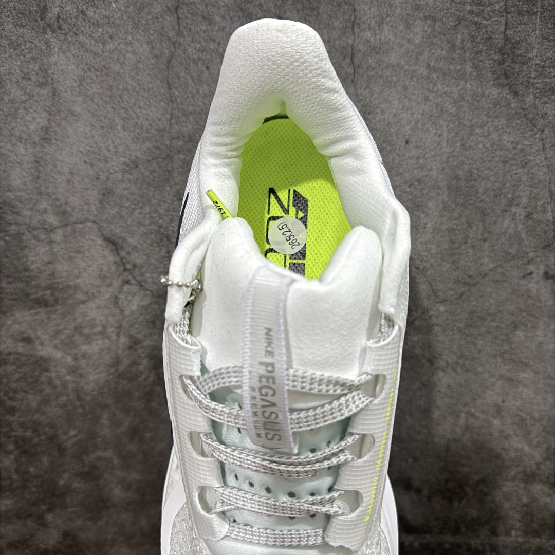 图片[8]-【H11纯原】Nike Pegasus Premium Airscape 舒适百搭减震防滑耐磨透气 低帮跑步鞋     低帮跑步鞋，白橙配色，简约又不失活力，上脚超吸睛。  它不仅颜值高，性能更是一绝！  全掌气垫科技，减震防滑超耐磨，每一步都能感受到强劲回弹，给双脚舒适支撑。  透气鞋面，跑步时双脚也能自由呼吸。    #独家原包 原底原料 开模打造  #原厂鞋标 高精密准度  #原楦原纸板开发 匹配原版98%以上  #后跟弧度 正确呈现  #原厂皮料 质感无敌  #皮料切割干净 无任何毛边 清洁度细节完美    货号：HQ2592-100    尺码：36 36.5 37.5 38 38.5 39 40 40.5 41 42 42.5 43 44 45 46-选品中心