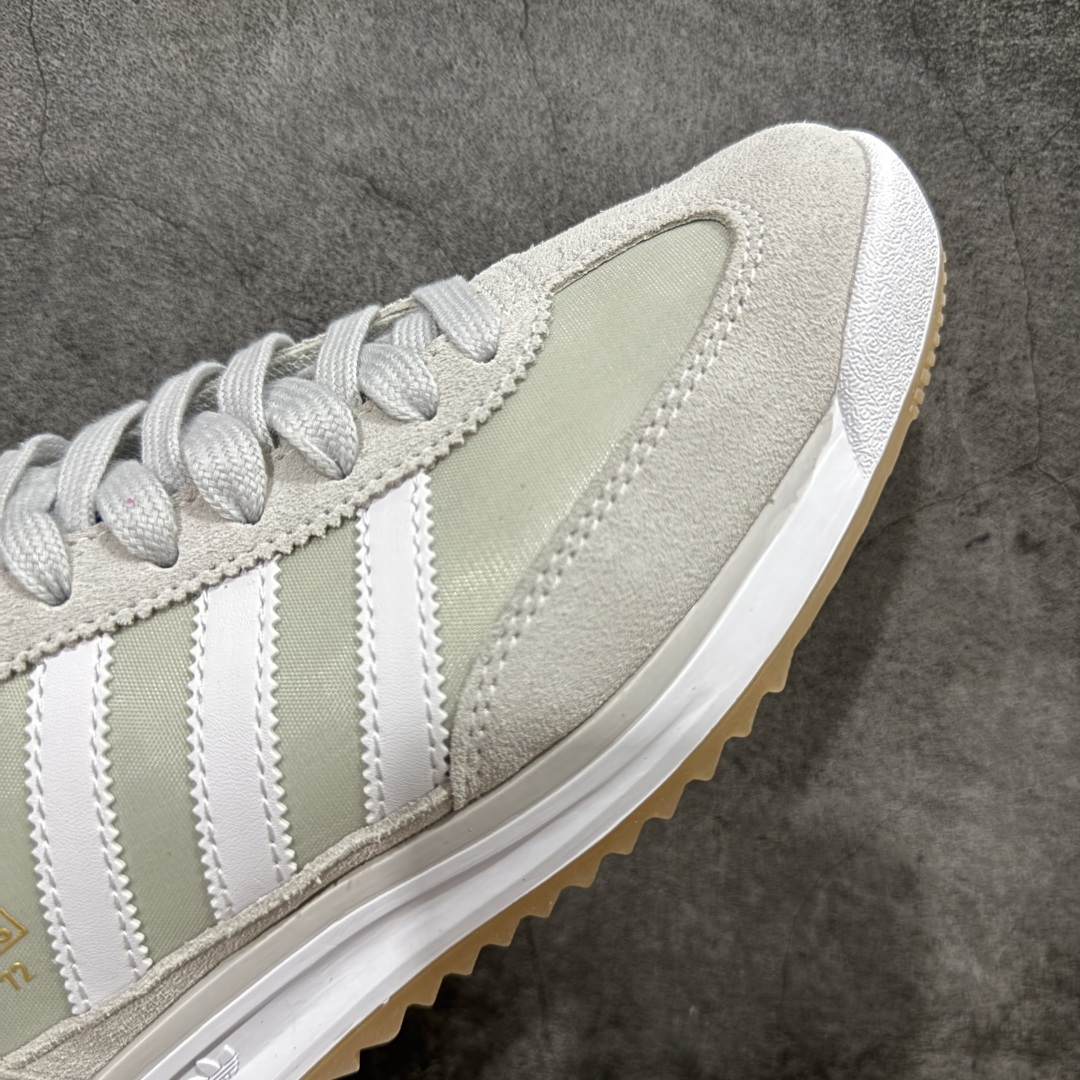 图片[6]-【公司级】adidas originals SL 72 防滑耐磨 低帮 运动休闲鞋 SL72 作为更加小众的鞋型，大面积网眼鞋面极为吸睛。 高饱和度的绿色装扮辅以橘黄色以及深棕色，拥有不错的异域风情。 鞋舌上同样带有双方品牌 LOGO，同时编织细节更为丰富，鞋舌、后跟位置均有大面积体现。 麂皮材质与网眼的组合本就具备十足的复古气质，鞋帮下方点缀的棕色压印 Wales Bonner 十分精美。 后跟收尾以皮革材质打造，搭配上编织细节，让整体具备浓厚的「手工打造」感觉，带有粗犷美学！ 货号 JI1281 尺码 36 36.5 37 38 38.5 39 40 40.5 41 42 42.5 43 44 44.5 45-选品中心