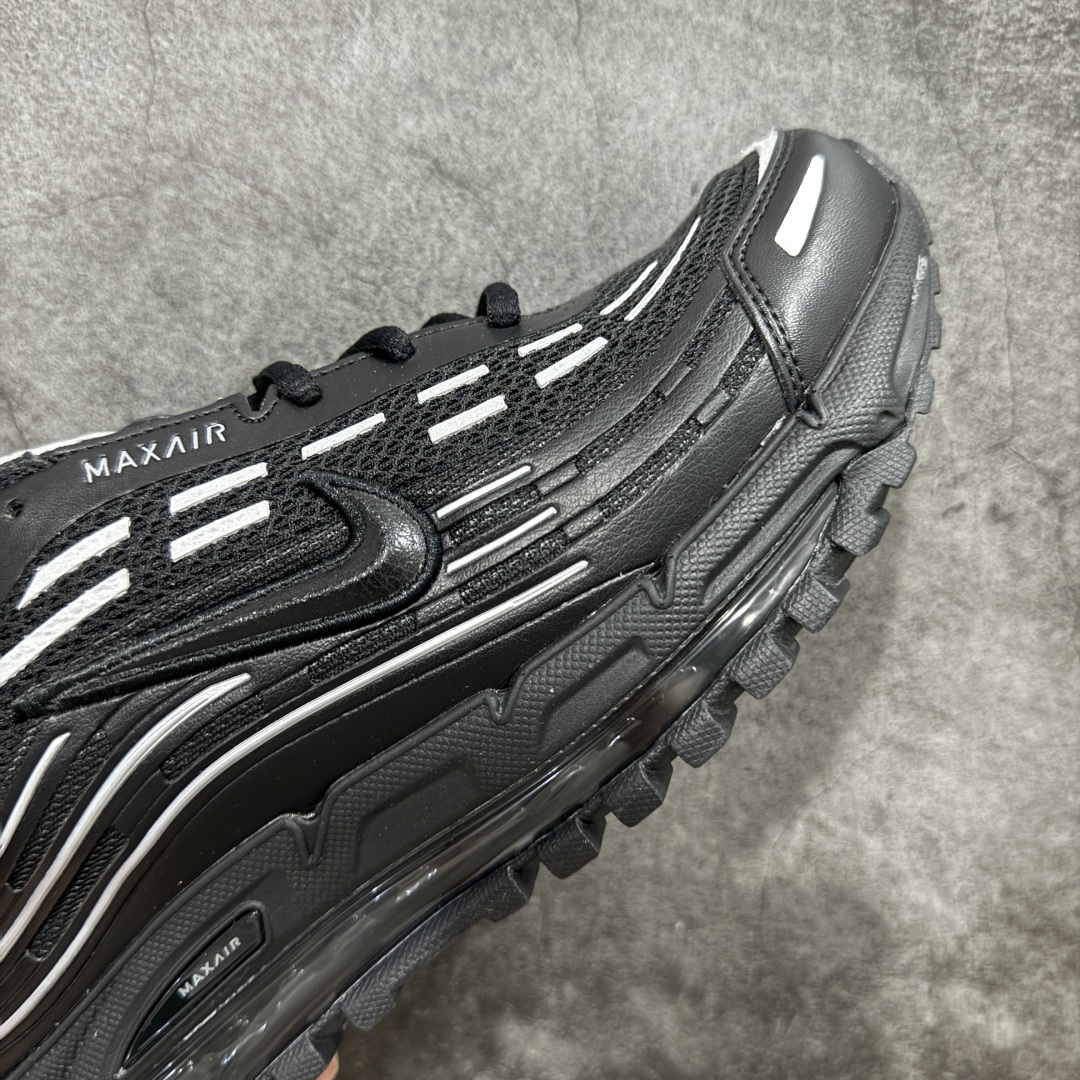 图片[6]-【纯原版】Comme Des Garcons Homme Plus x Nk Air Max TL 2.5 Pack 川久保玲联名气垫跑鞋 纯原版本 鞋款采用透气网眼布和皮革材料 确保了穿着的轻盈与耐用 前掌和后跟上的迷你 Swoosh 标志 彰显了 Nike 品牌的经典元素 后跟和鞋垫上有 CDG 品牌标识 进一步强调了此次的合作身份 货号： FZ4110 002  尺码：36 3675 37.5 38 38.5 39 40 40.5 41 42 42.5 43 44 45-选品中心