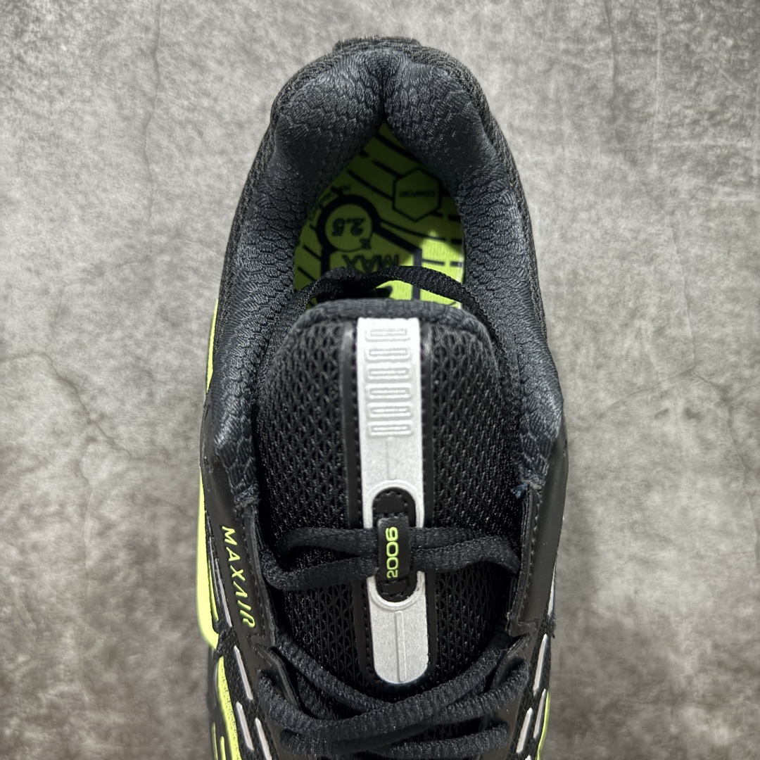 图片[8]-【纯原版】Comme Des Garcons Homme Plus x Nk Air Max TL 2.5 Pack 川久保玲联名气垫跑鞋 纯原版本 鞋款采用透气网眼布和皮革材料 确保了穿着的轻盈与耐用 前掌和后跟上的迷你 Swoosh 标志 彰显了 Nike 品牌的经典元素 后跟和鞋垫上有 CDG 品牌标识 进一步强调了此次的合作身份 货号： FZ4110 003  尺码：36 3675 37.5 38 38.5 39 40 40.5 41 42 42.5 43 44 45-选品中心