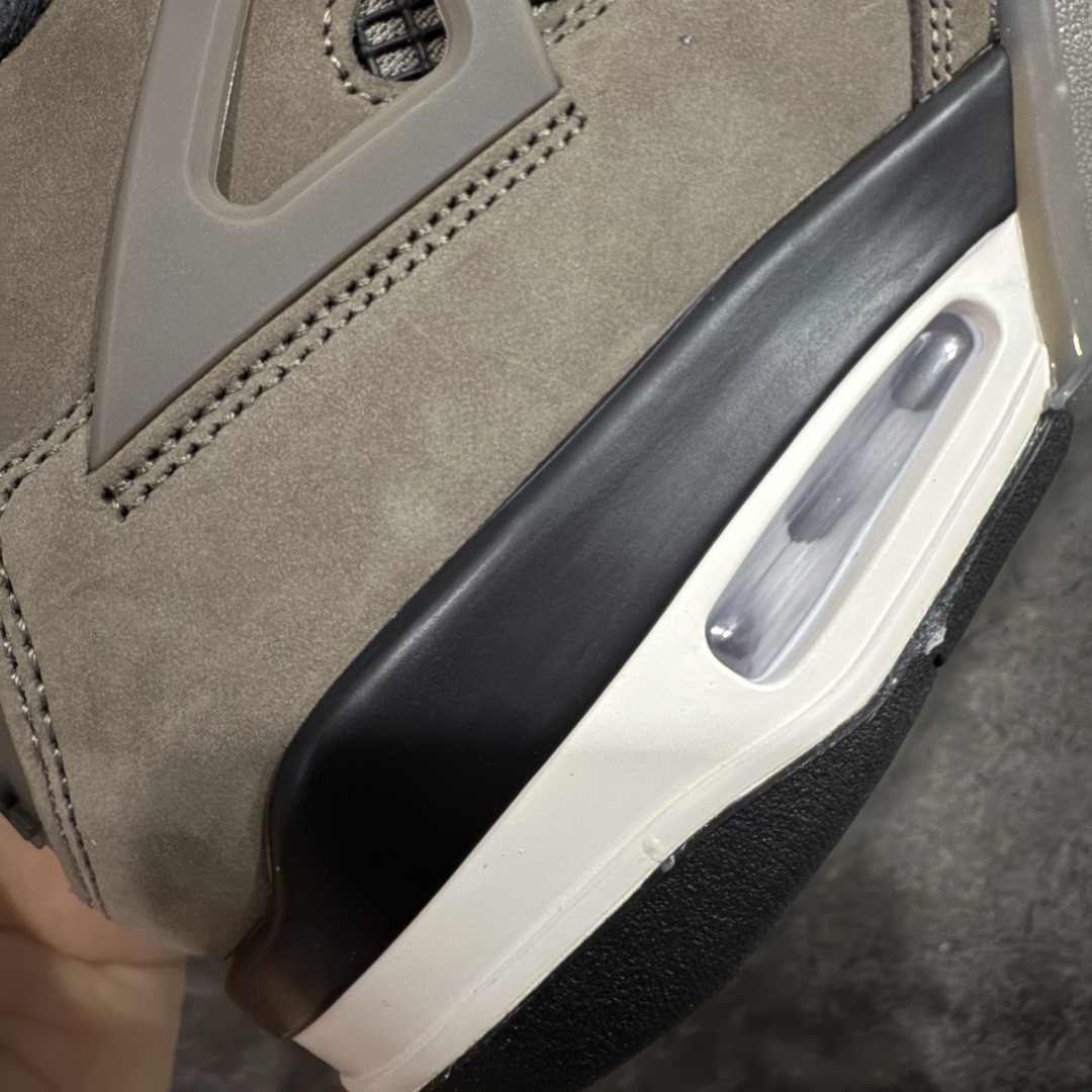 图片[3]-【原厂版】Air Jordan 4 Retro \”Cave Stone\” AJ4 乔4摩卡 FV5029-200 全新升级改良 原鞋原楦原纸板同源开发 完美呈现乔4的版型 内侧正确双色网格 还原细节 原厂皮料 正确气垫颜色 正确网格工艺 正确拉帮工艺 全鞋原装材料制作 原档案原模具打造 支持全方位与正品对比 尺码：40 40.5 41 42 42.5 43 44 44.5 45 46 47.5-选品中心