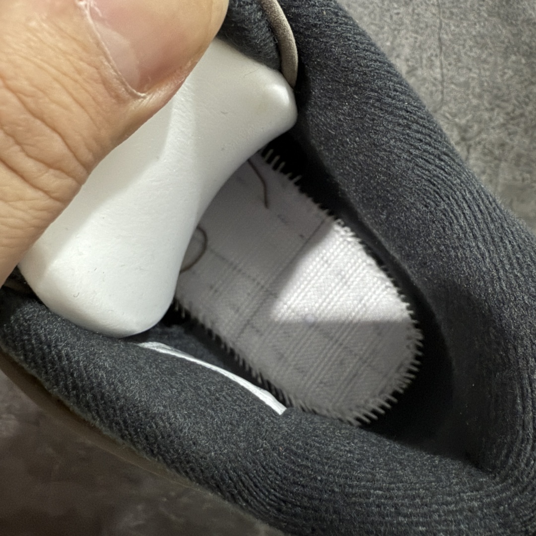 图片[9]-【原厂版】Air Jordan 4 Retro \”Cave Stone\” AJ4 乔4摩卡 FV5029-200 全新升级改良 原鞋原楦原纸板同源开发 完美呈现乔4的版型 内侧正确双色网格 还原细节 原厂皮料 正确气垫颜色 正确网格工艺 正确拉帮工艺 全鞋原装材料制作 原档案原模具打造 支持全方位与正品对比 尺码：40 40.5 41 42 42.5 43 44 44.5 45 46 47.5-选品中心