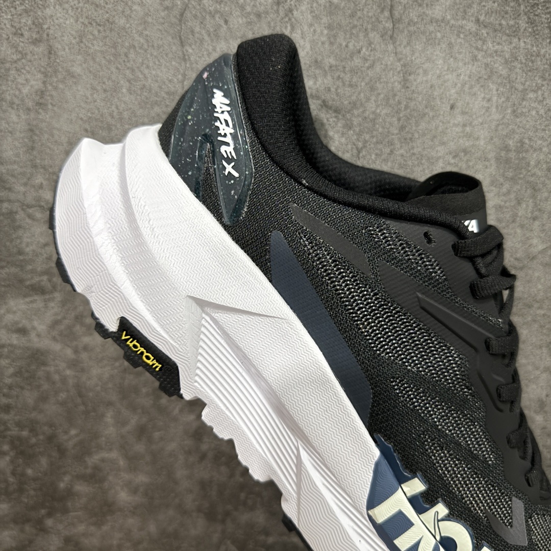 图片[7]-【GX版】Hoka Mafate Speed X 马法特厚底轻量山地跑步鞋  #超轻量中底全部用料过3C认证！ 滚动平衡科技减少33%能量消耗 ！外底韧弹感十足的EVA泡绵，结合Vibram橡胶大底，性能稳定输出，无论是平时穿着还是在潮湿的梅雨季节跑步，都是非常优秀的搭配。  尺码：36-45-选品中心