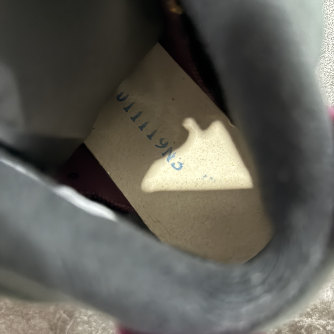 图片[8]-【原厂版本】 Air Jordan AJ6 Retro \”bordeaux\” 灰黑紫 酒红波尔多 CT8529-063 原楦原纸板 正品既视感十足‼️ 采购原厂皮料 到手可放心比对原鞋 上脚百分百充当正品驾驭 真正原装公司级完美鞋型 一切细节实拍所见所得！纸板中底、钢印 完美版型 一应俱全外贸专供 发国外寄售可稳妥充正操作 尺码：40 40.5 41 42 42.5 43 44 44.5 45 46 47.5-选品中心